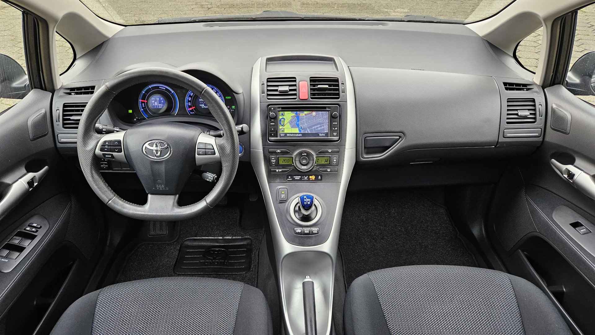 Toyota Auris 1.8 Hybrid Business, Trekhaak, Navi, Cruise - 9/31