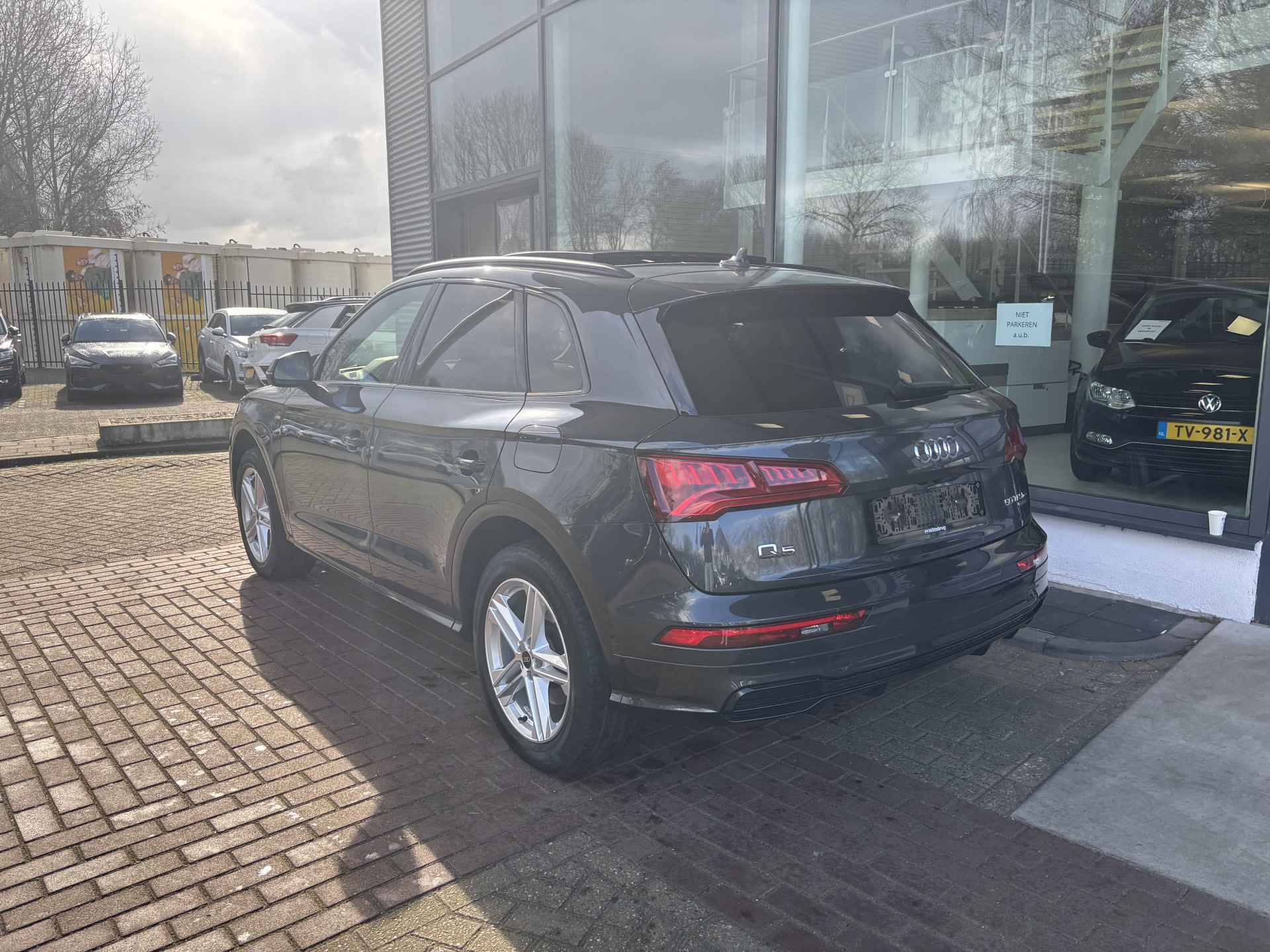 Audi Q5 50 TFSI e 299pk quattro S edition / Panoramadak / Bang & Olufsen / Optiekpakket zwart  / Matrix Led / Audi smartphone interface / Servosluiting achterklep - 40/46