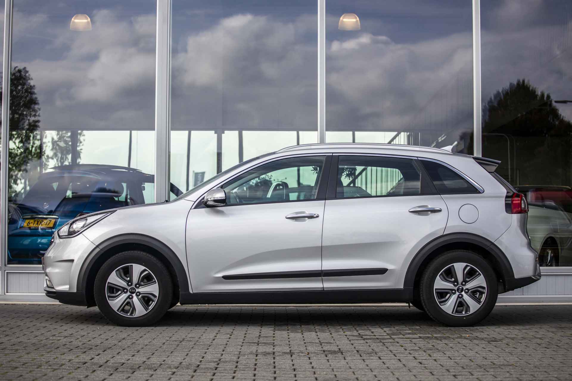 Kia Niro 1.6 GDi Hybrid First Edition | Carplay | NL Auto | Navi | Cruise - 5/38