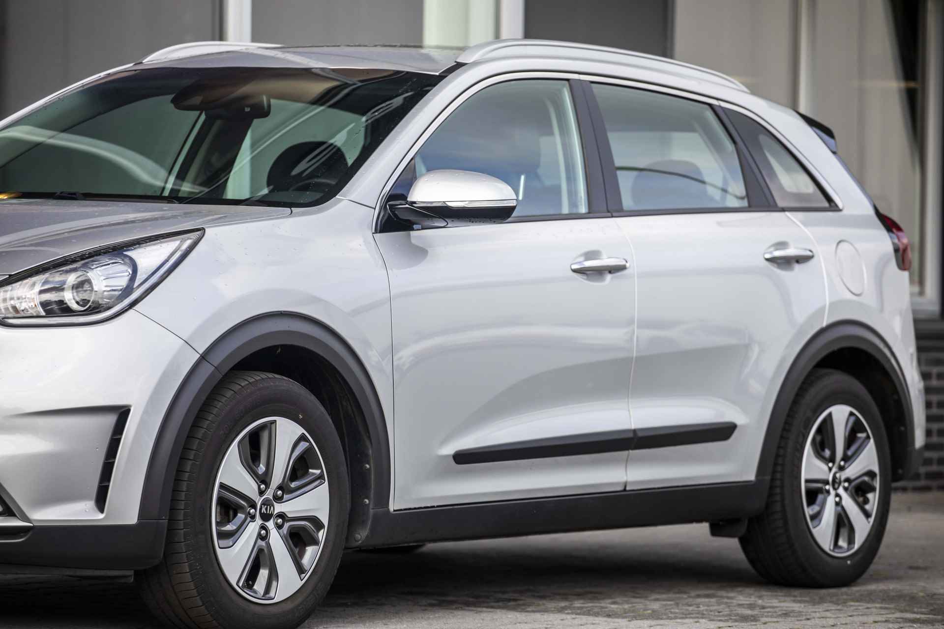 Kia Niro 1.6 GDi Hybrid First Edition | Carplay | NL Auto | Navi | Cruise - 15/38