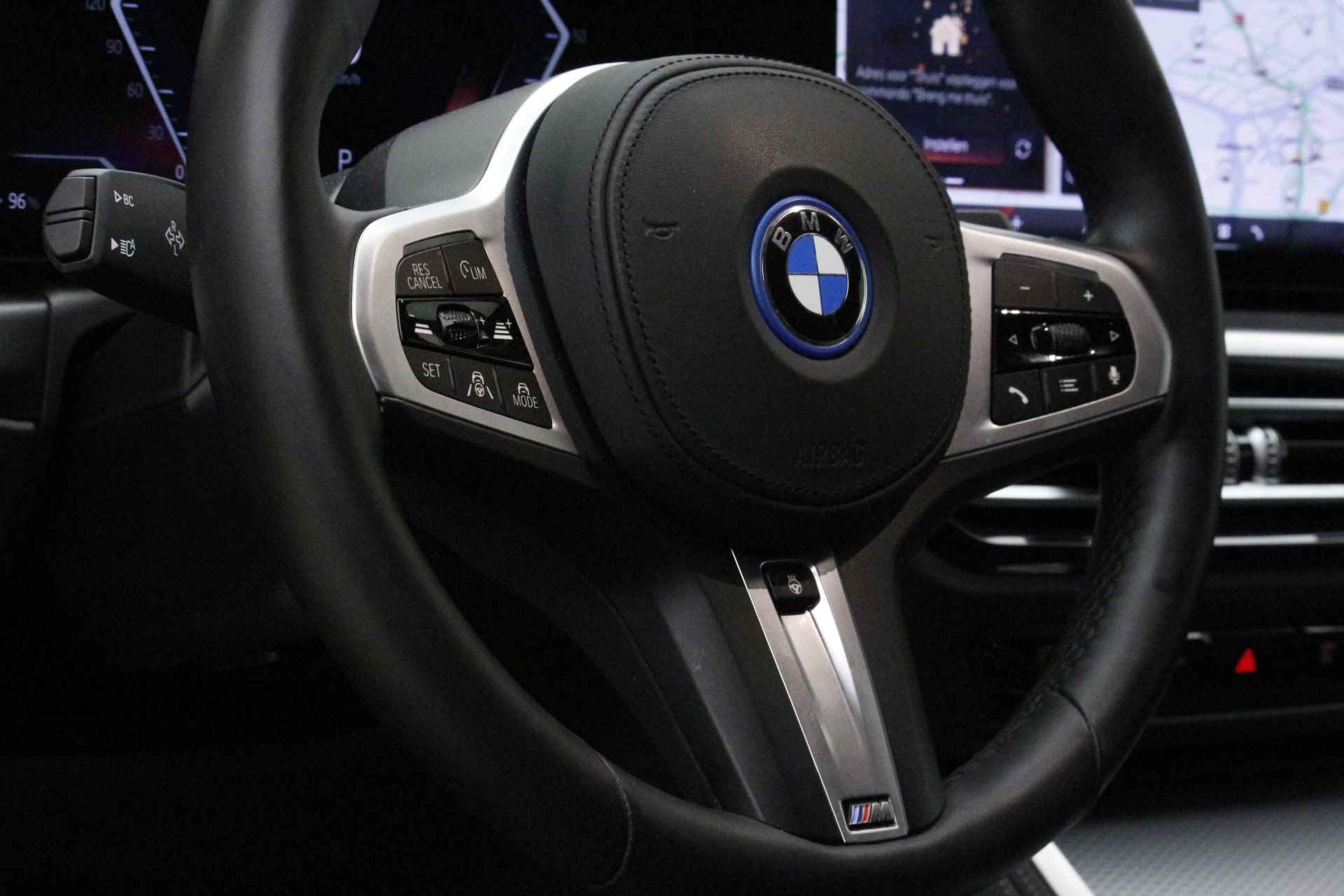 BMW i4 eDrive40 High Executive 84 kWh | M-Sport Pro | - 28/38