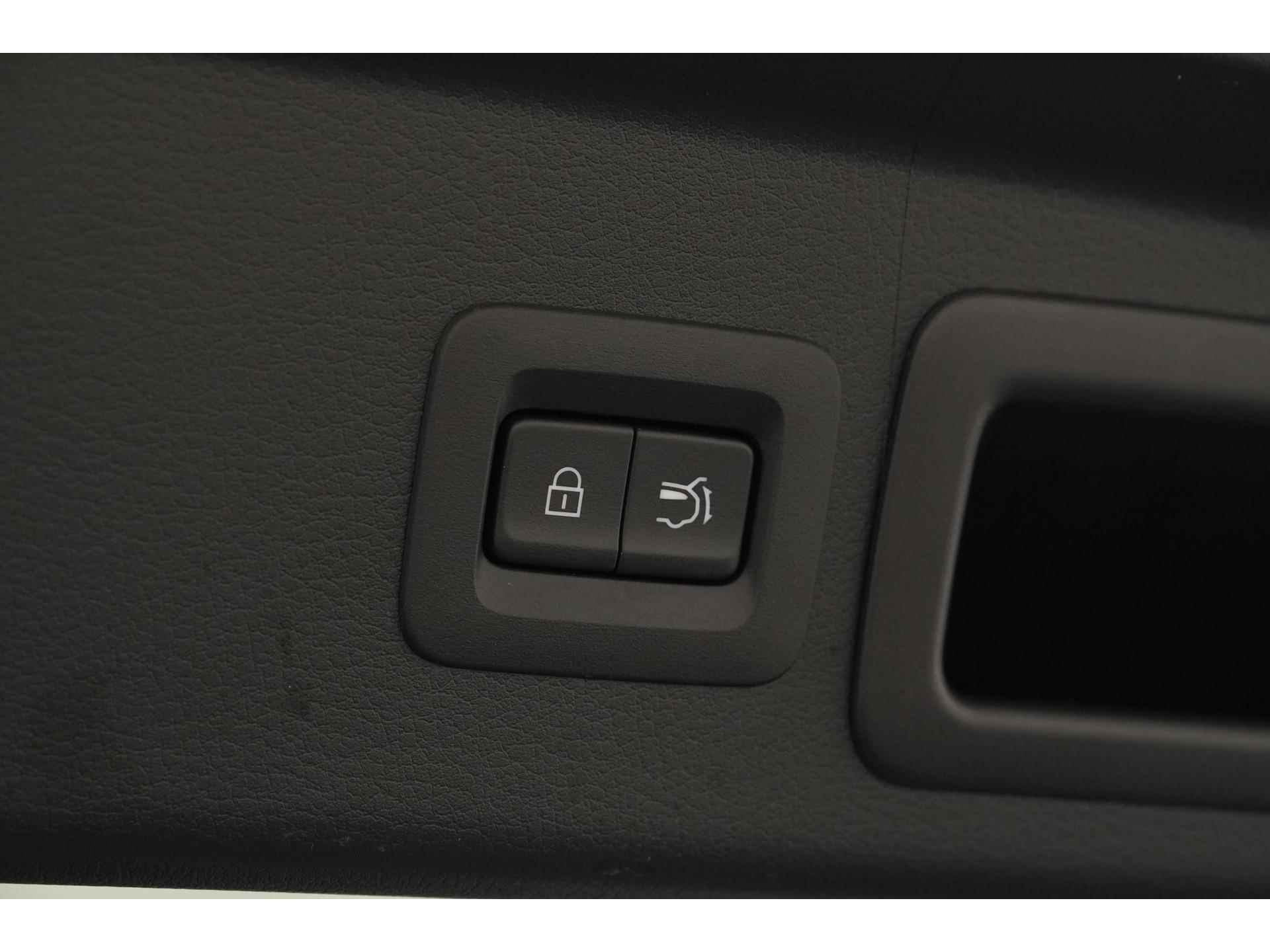 Mazda CX-30 2.0 e-SkyActiv-G Homura | Head-up display | Blind Spot | Cruise control adaptief | Zondag Open! - 27/46