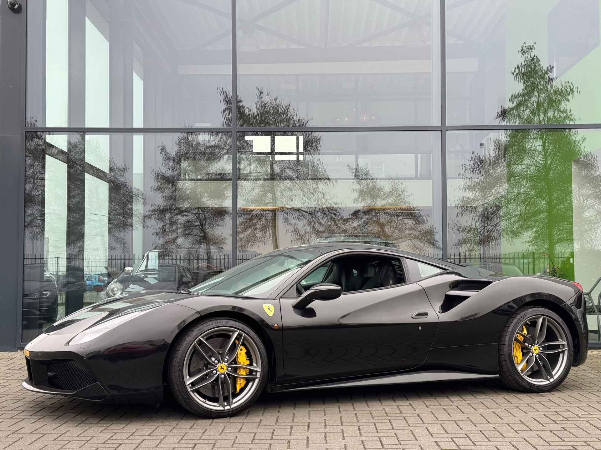 Ferrari 488 3.9 GTB HELE * Daytona Seats * Carbon Driver Zone * Dealer Onderhouden - 2/43