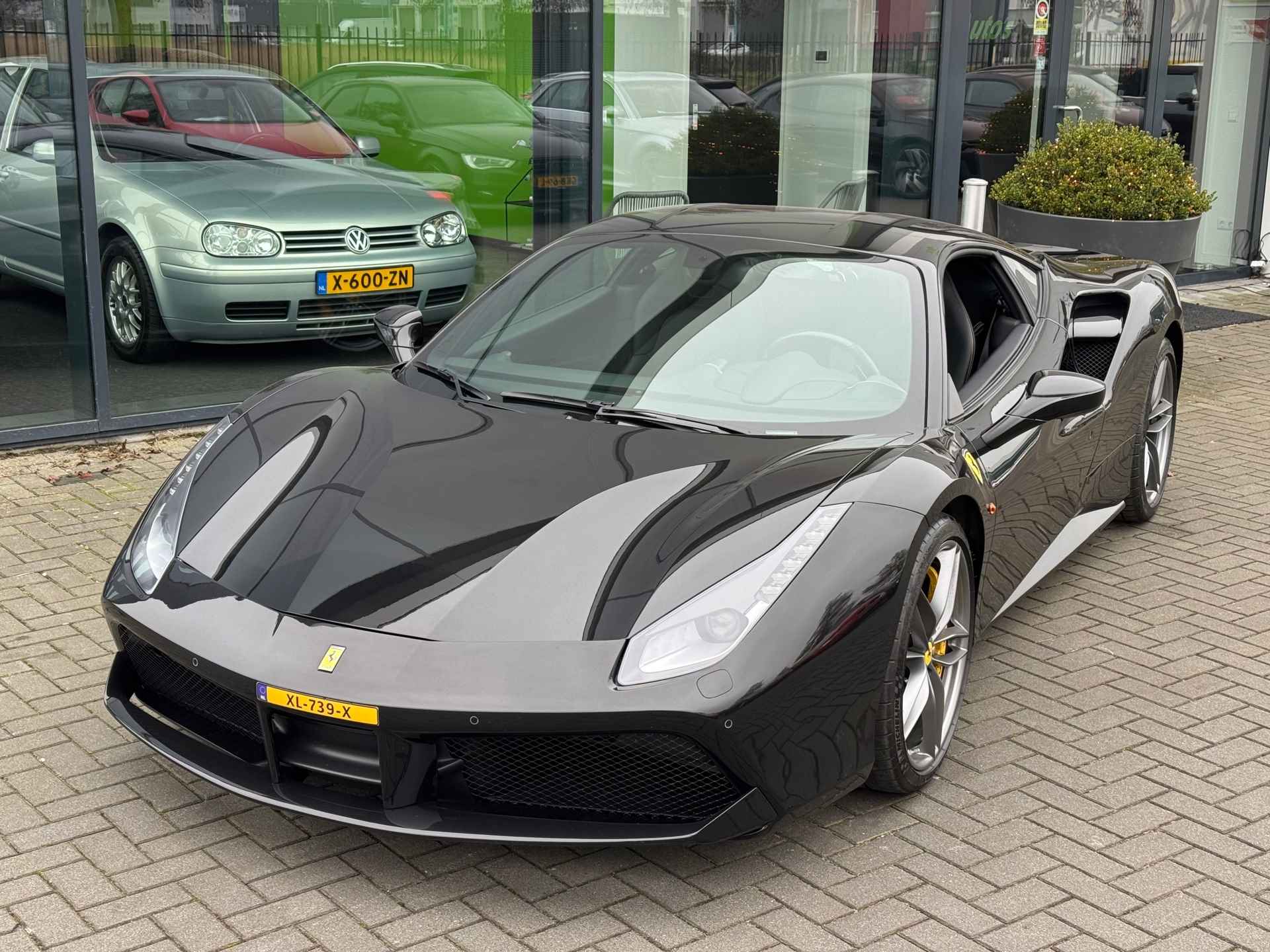 Ferrari 488 3.9 GTB HELE * Daytona Seats * Carbon Driver Zone * Dealer Onderhouden - 13/43