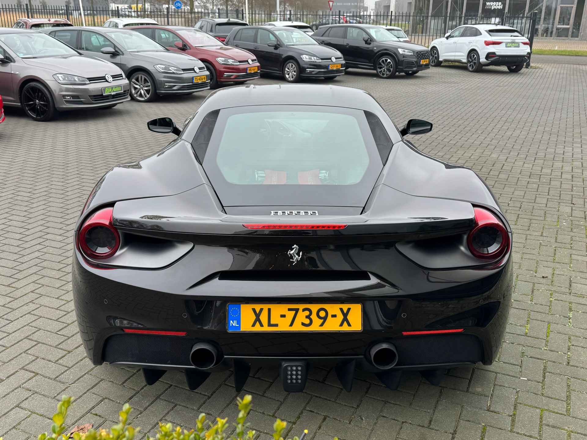 Ferrari 488 3.9 GTB HELE * Daytona Seats * Carbon Driver Zone * Dealer Onderhouden - 24/43