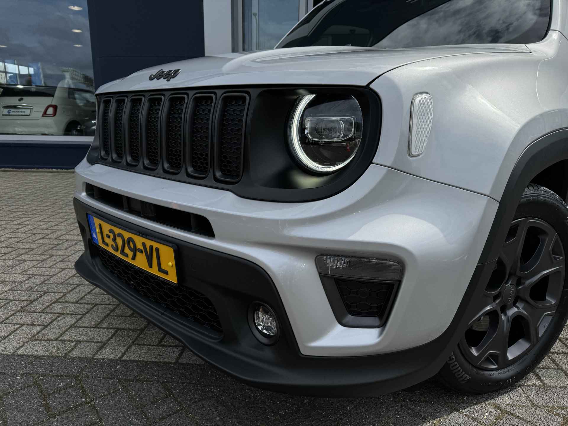 Jeep Renegade RENEGADE 1.3T 150PK DDCT S | Schuif/kantel dak | Navi | Sensoren V/A | ACC | Keyless | Carplay - 3/51