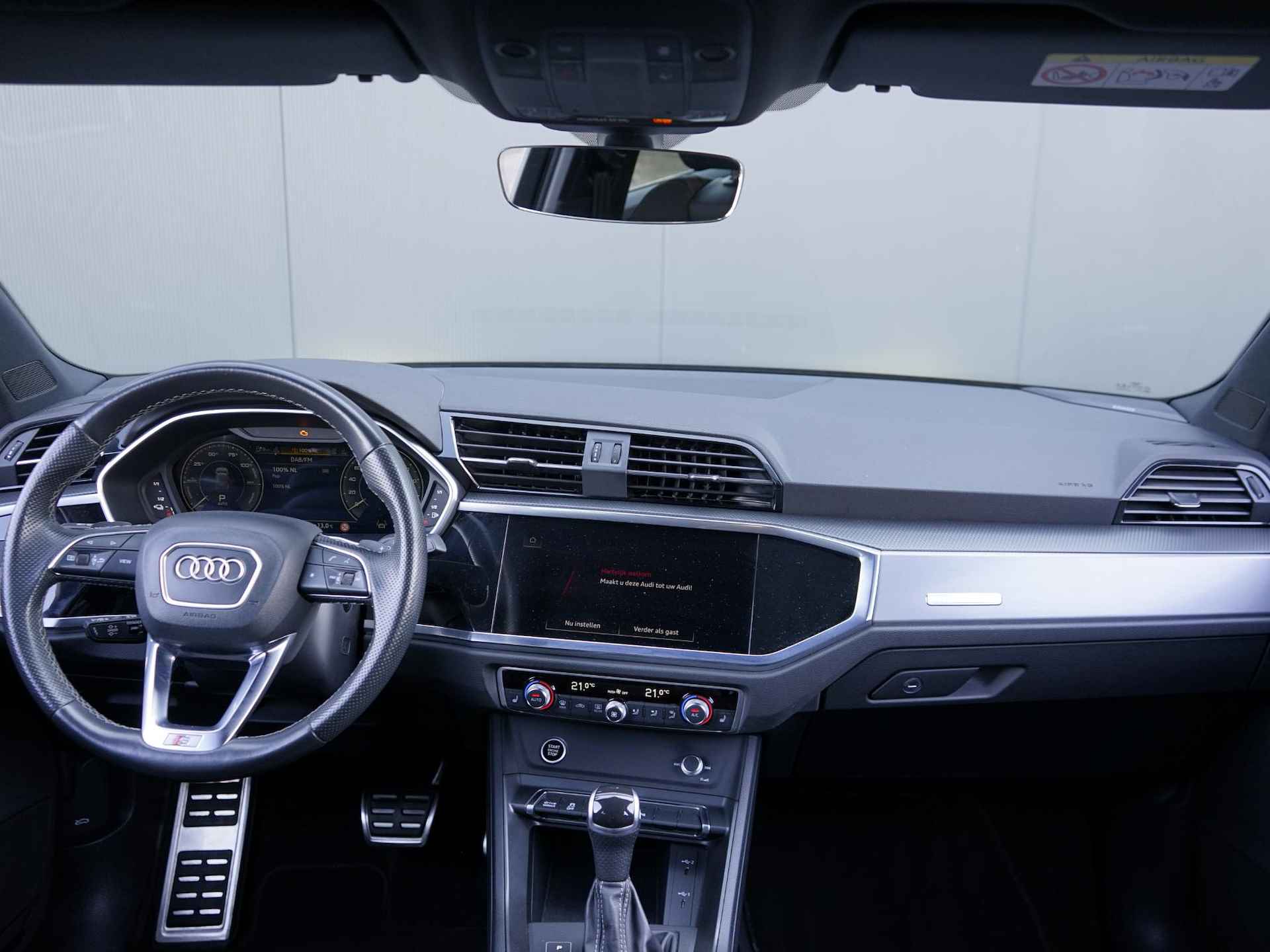 Audi Q3 45 TFSI e S edition 1ste eig. / Dealeronderh. / Magnetic Ride / Sonos / Matrix / Camera - 18/33