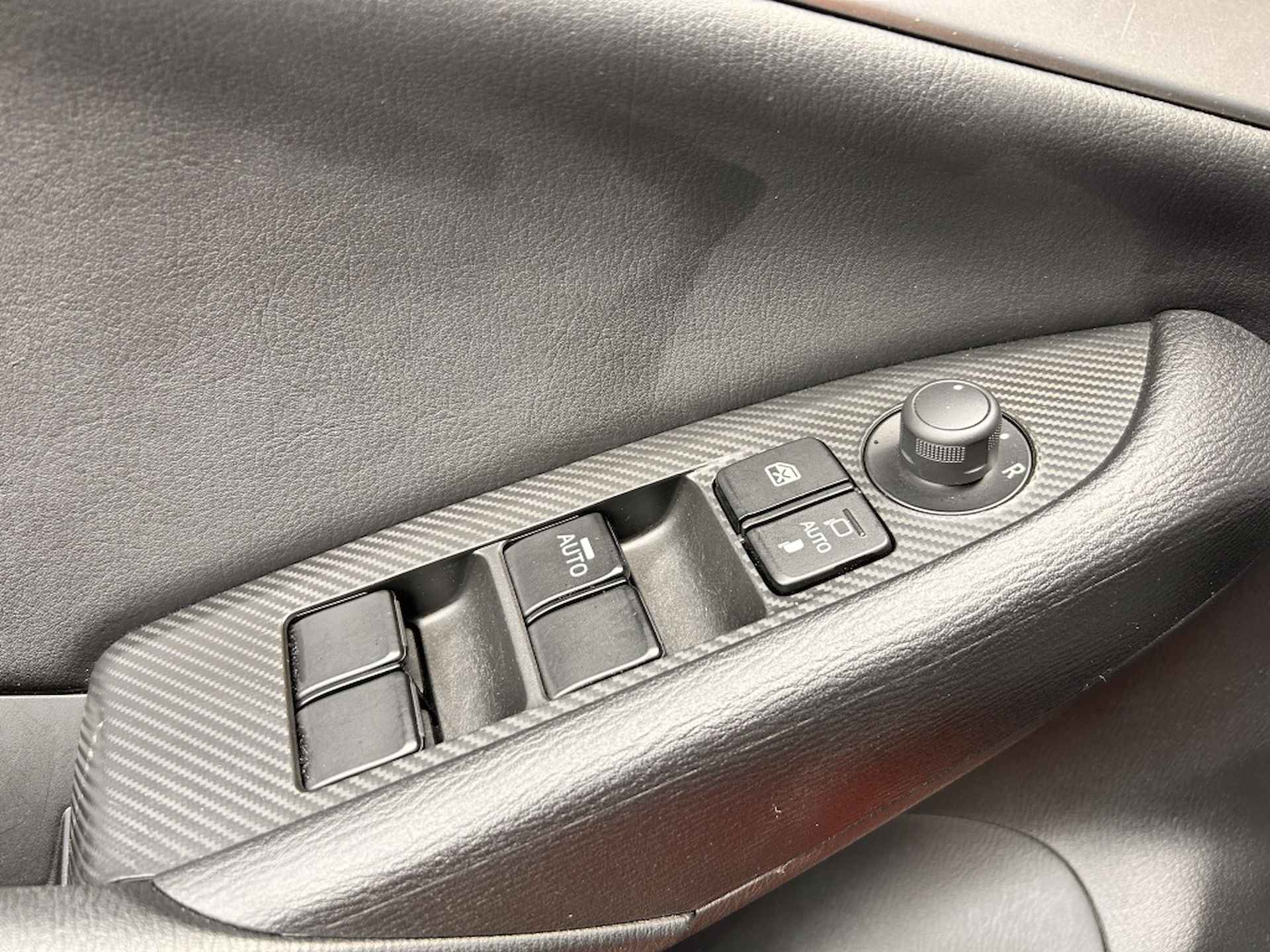 Mazda CX-3 2.0 SkyActiv-G 121pk automaat Comfort / Apple Carplay - 26/28