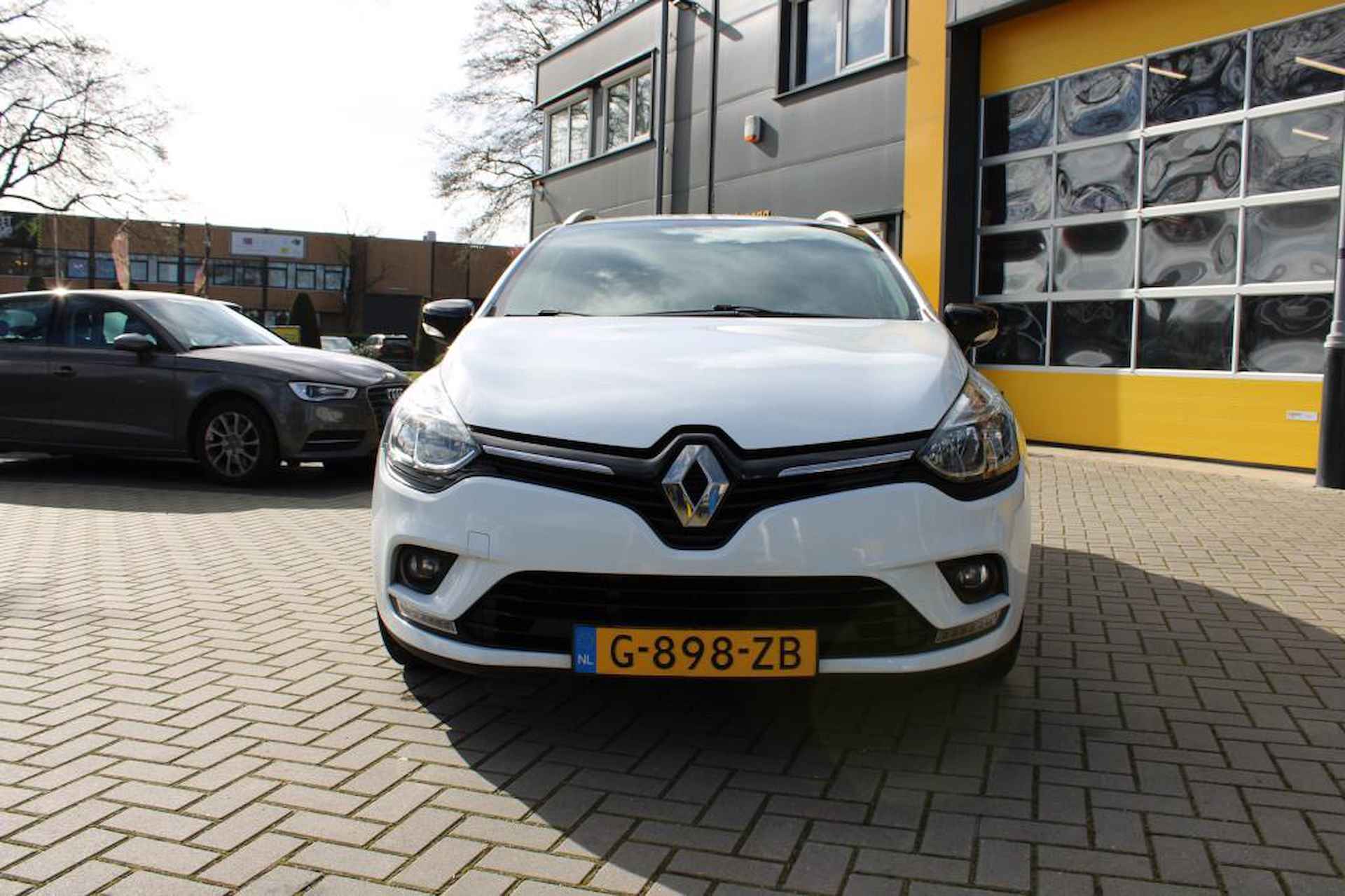 Renault Clio Estate 0.9 TCe Limited - 4/13