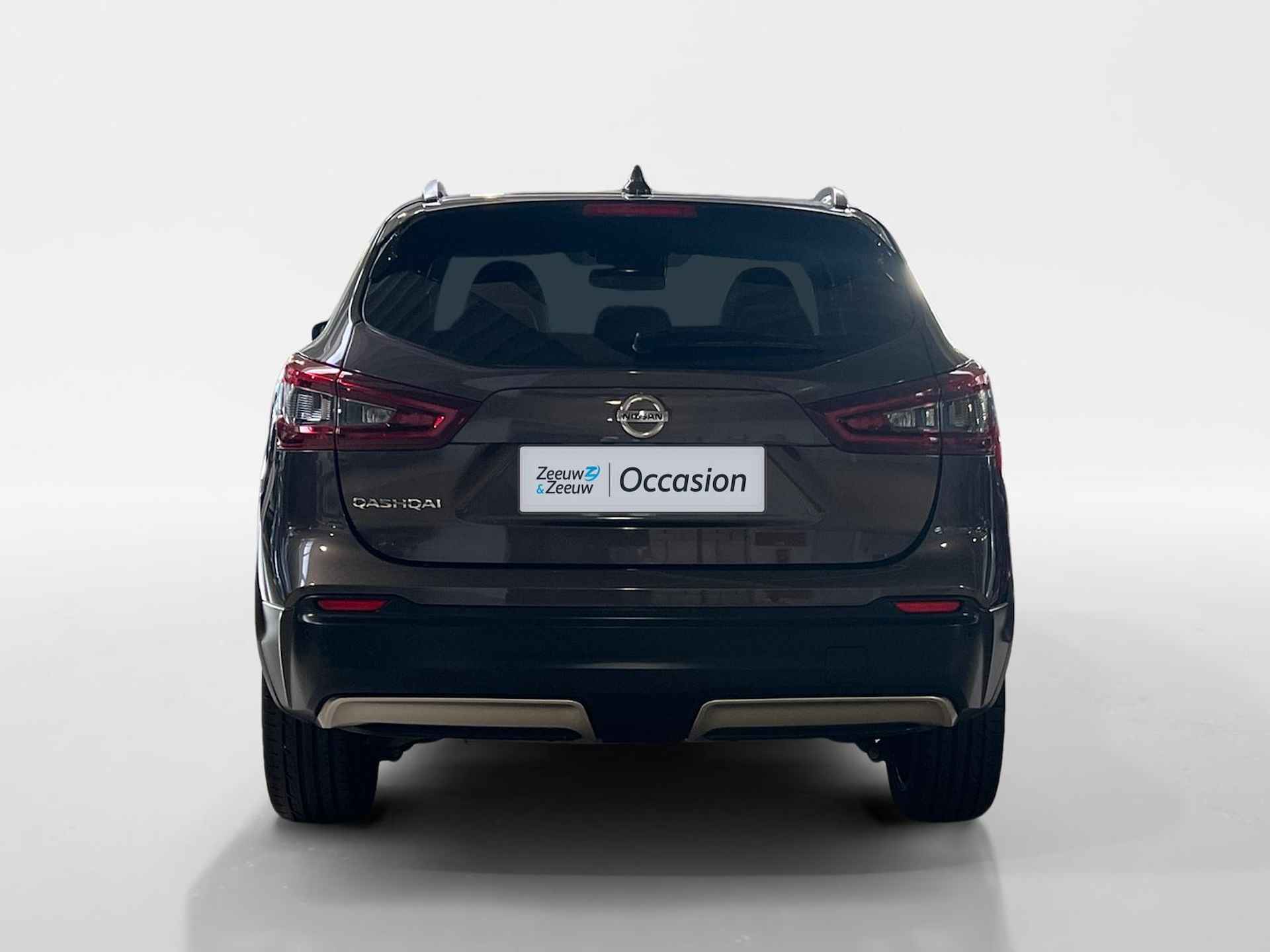 Nissan Qashqai 1.3 DIG-T Premium Edition  | Stoelverwarming | 360 graden camera | Panorama dak | - 7/33