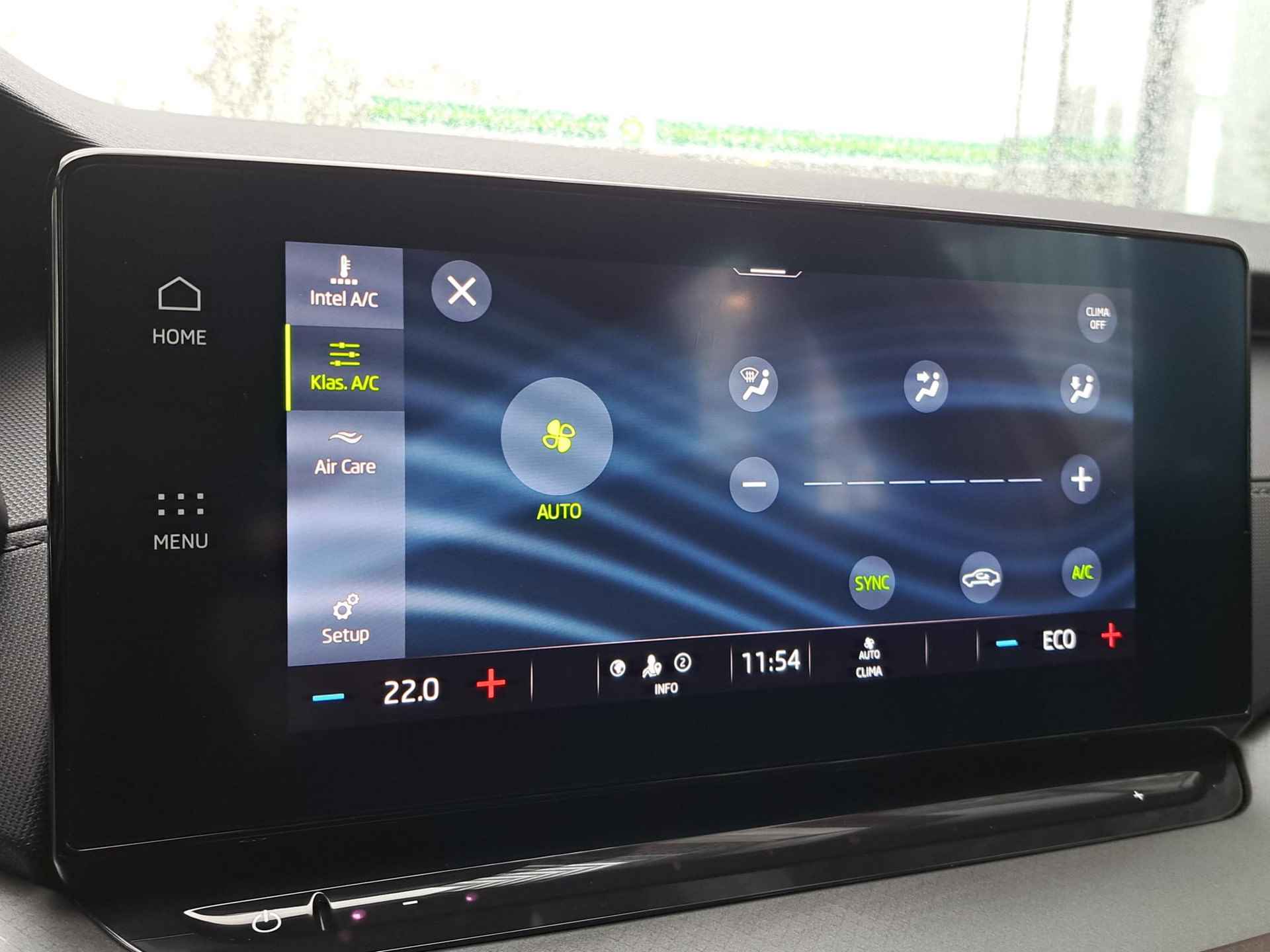 Skoda Octavia Combi 1.4 TSI iV PHEV AUTOMAAT | Navi via Smartphone | LM Velgen | ECC | PDC | Cruise Control - 19/25