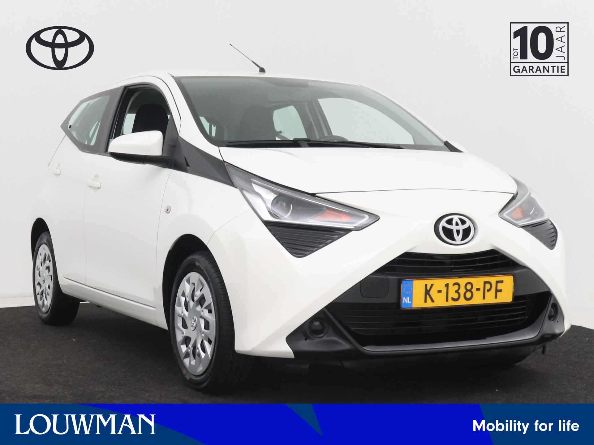 Toyota Aygo 1.0 VVT-i x-play | Airco | Apple Carplay/Android Auto |