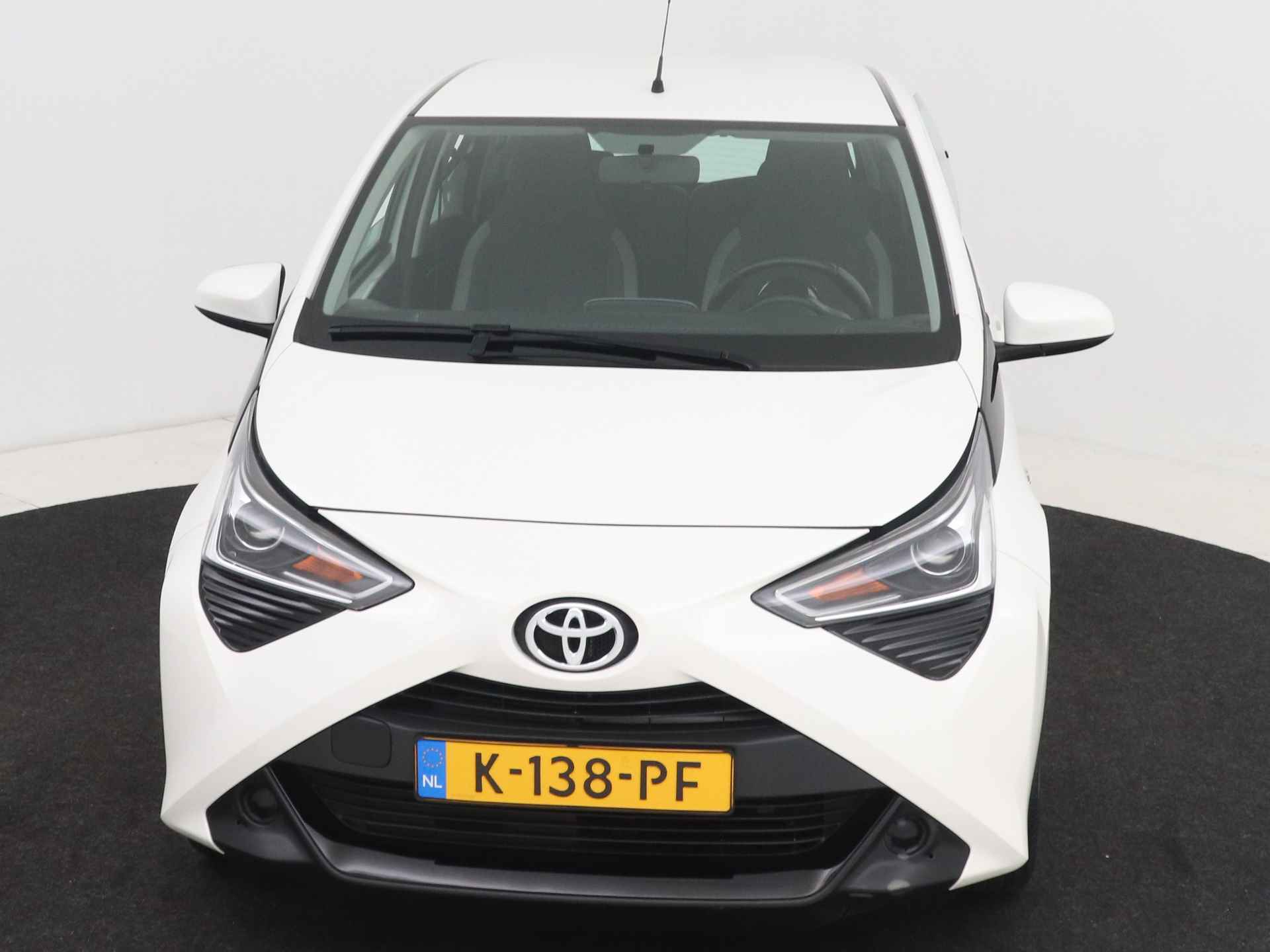 Toyota Aygo 1.0 VVT-i x-play | Airco | Apple Carplay/Android Auto | - 29/34