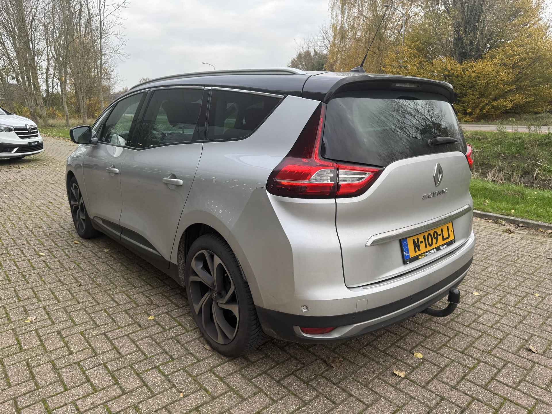 Renault Grand Scénic 1.3 TCe 160 EDC Bose | Trekhaak | All season banden | Head-up display | Stoelverwarming | Parkeersensoren voor, zij en achteruitrijcamera - 7/30