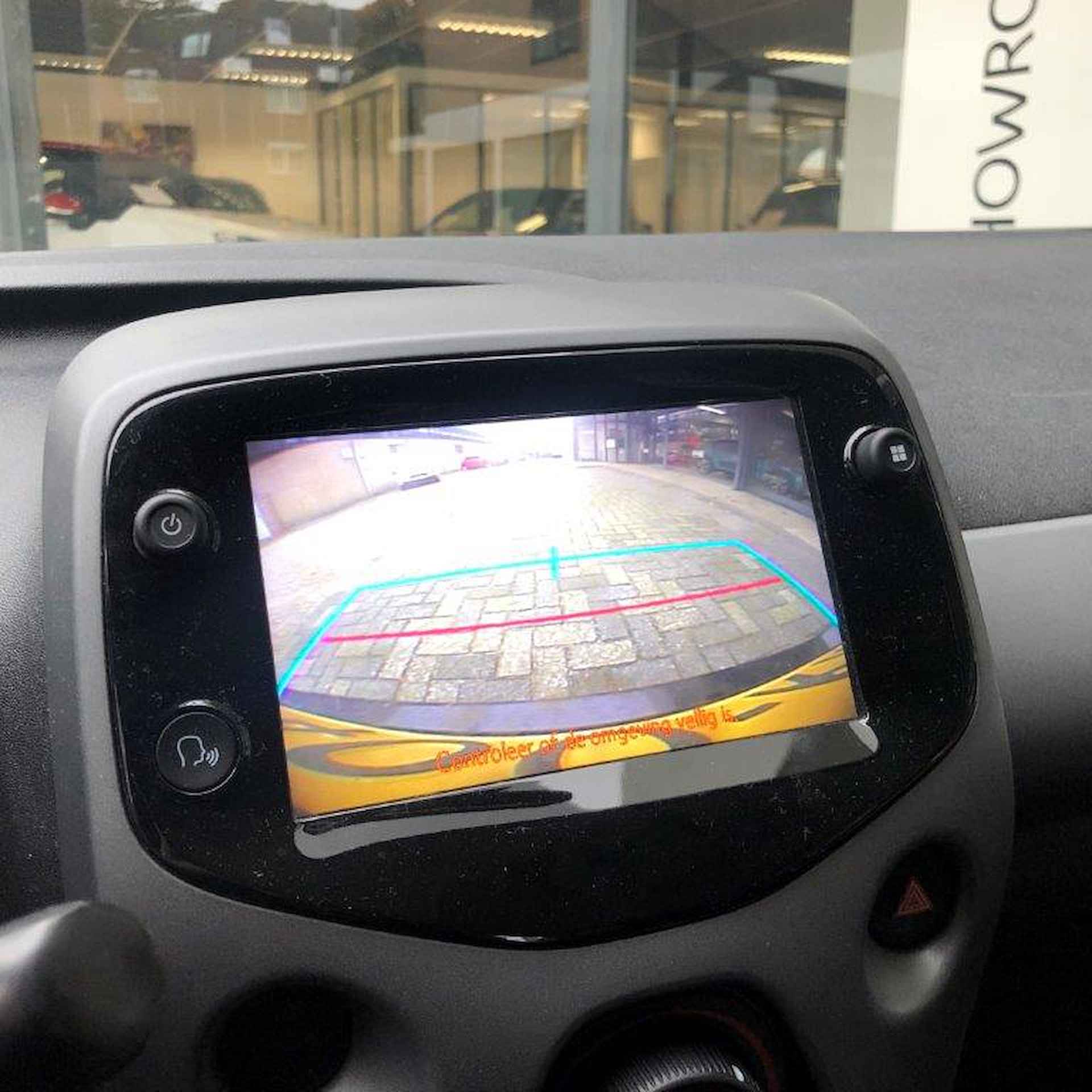 Toyota Aygo TOUCHSCREEN - 7/11