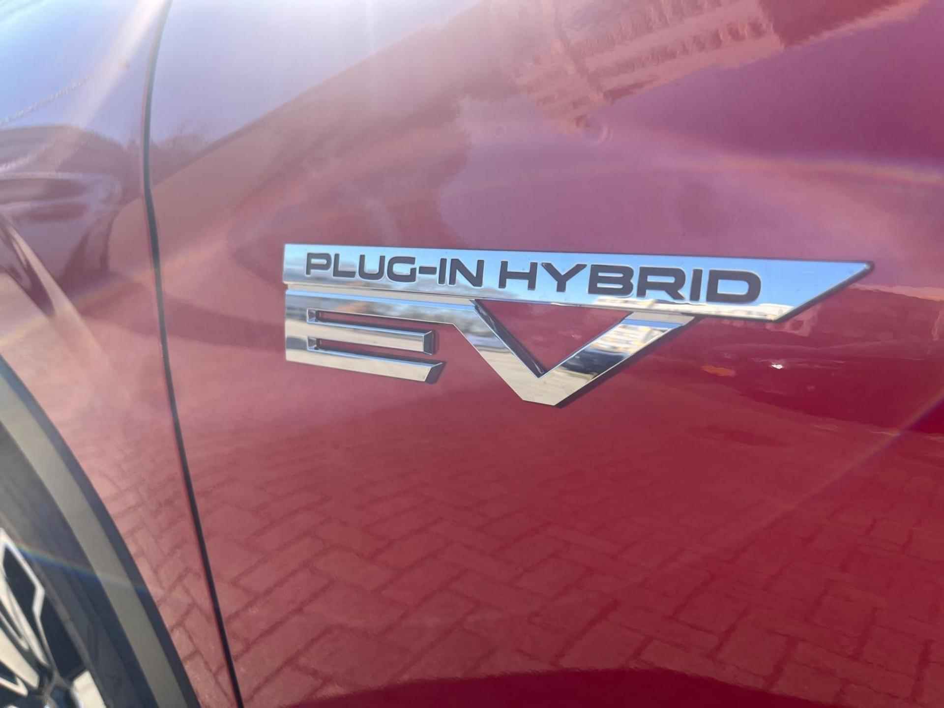 Mitsubishi Outlander 2.4 PHEV Instyle+ | Snel leverbaar | All in prijzen | - 28/36