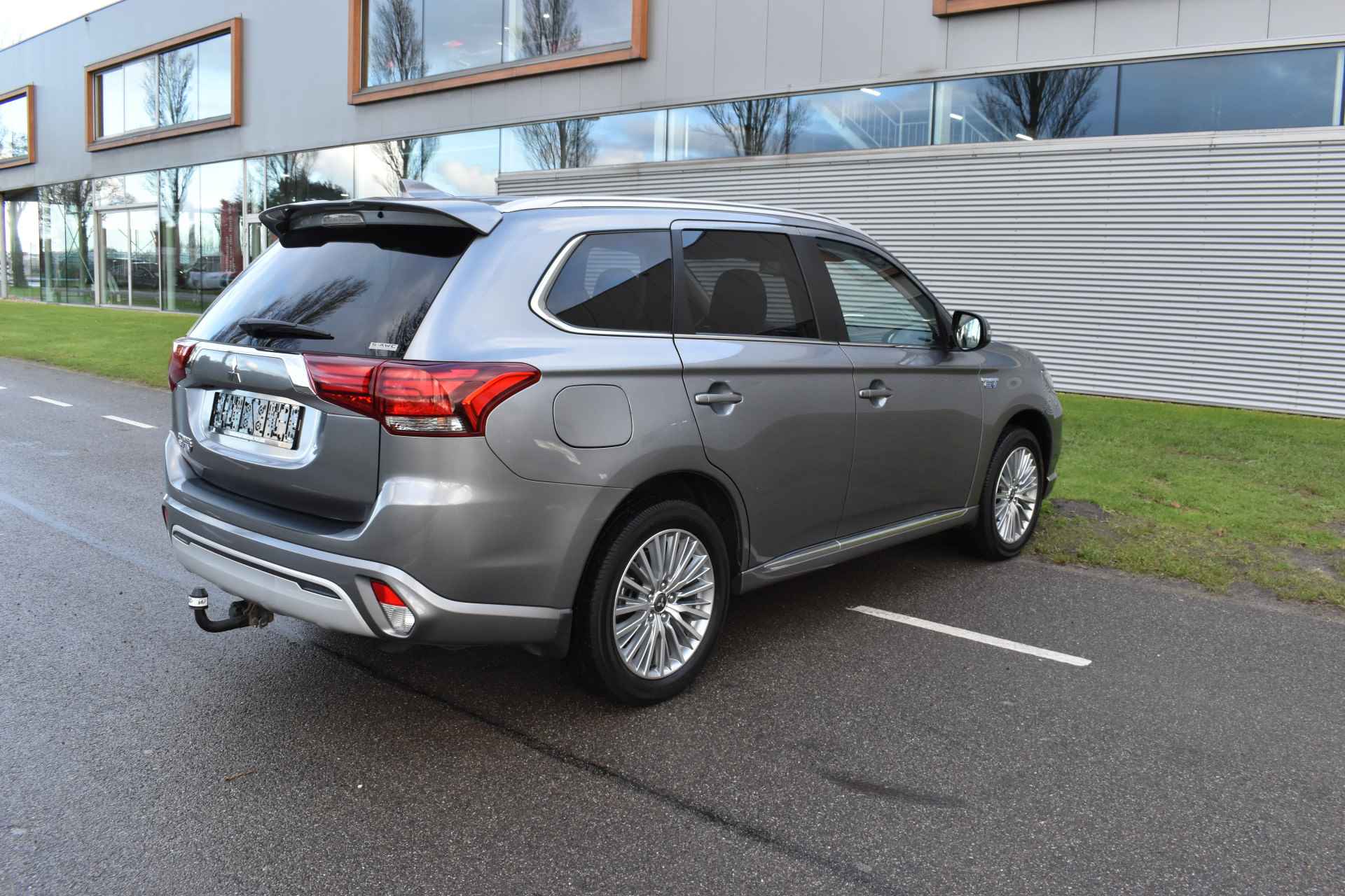 Mitsubishi Outlander 2.4 PHEV Instyle Standkachel Navigatie - 21/53