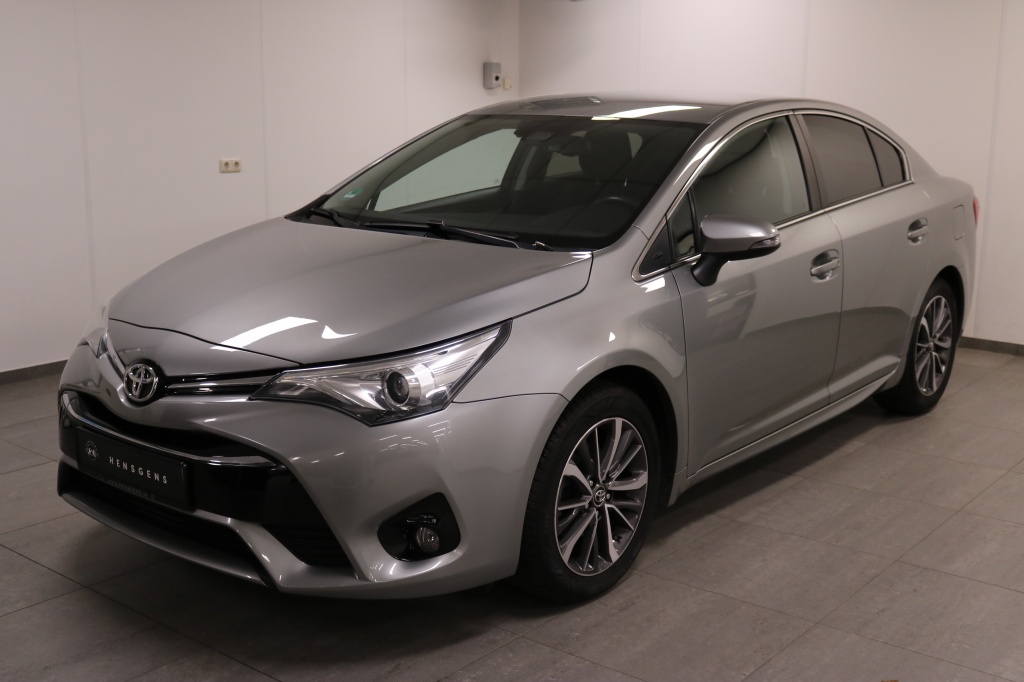 Toyota Avensis 1.8 VVT-i Lease Pro