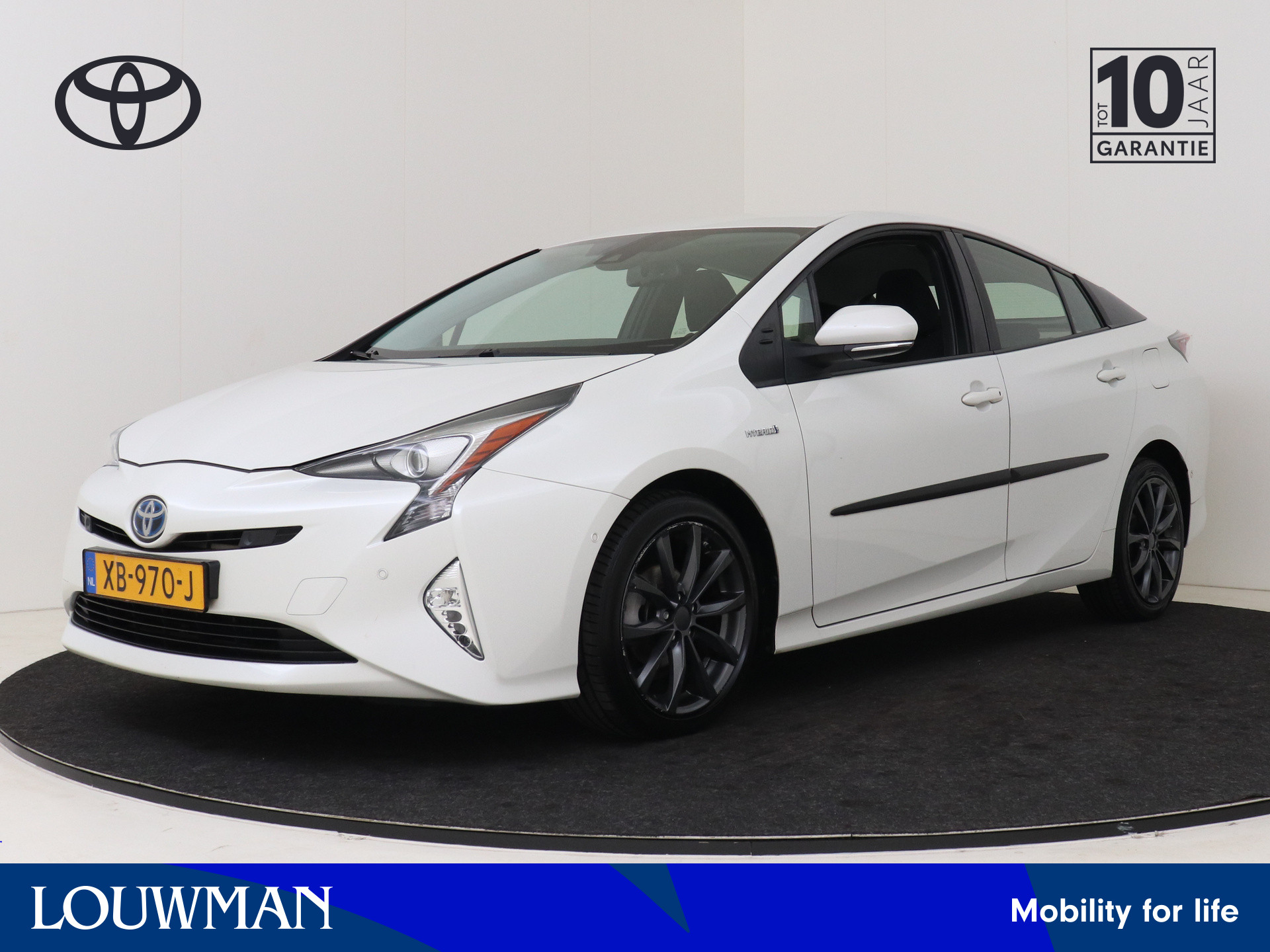 Toyota Prius 1.8 Executive I Navigatie I Climate Control I Cruise Control I Camera I USB I Keyless Entry/Start I 1e Eigenaar I Dealer Onderhouden I Stoelverwarming Voor I