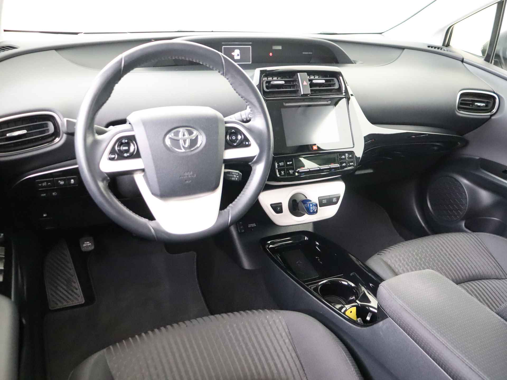 Toyota Prius 1.8 Executive I Navigatie I Climate Control I Cruise Control I Camera I USB I Keyless Entry/Start I 1e Eigenaar I Dealer Onderhouden I Stoelverwarming Voor I - 6/49