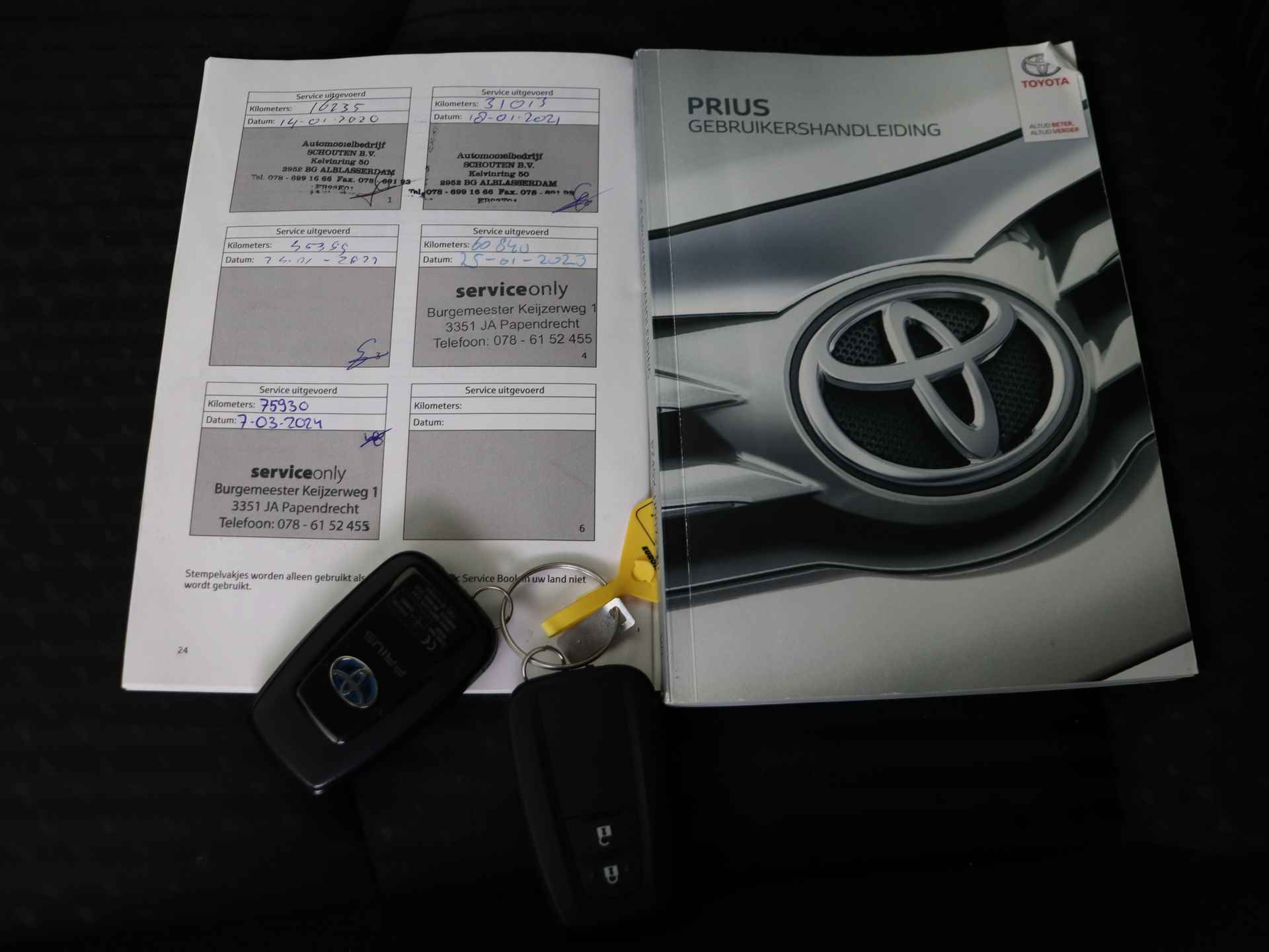 Toyota Prius 1.8 Executive I Navigatie I Climate Control I Cruise Control I Camera I USB I Keyless Entry/Start I 1e Eigenaar I Dealer Onderhouden I Stoelverwarming Voor I - 14/49