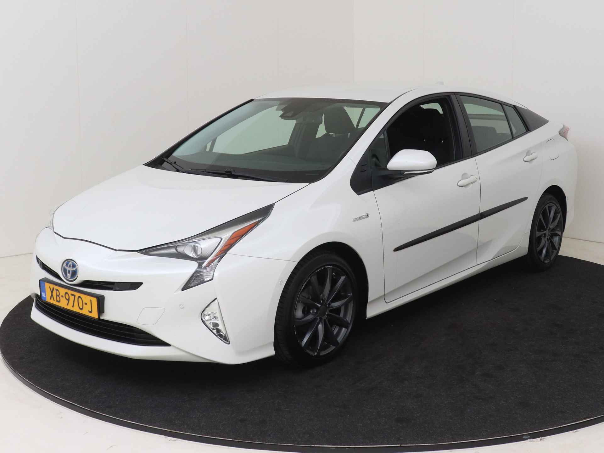 Toyota Prius 1.8 Executive I Navigatie I Climate Control I Cruise Control I Camera I USB I Keyless Entry/Start I 1e Eigenaar I Dealer Onderhouden I Stoelverwarming Voor I - 29/49