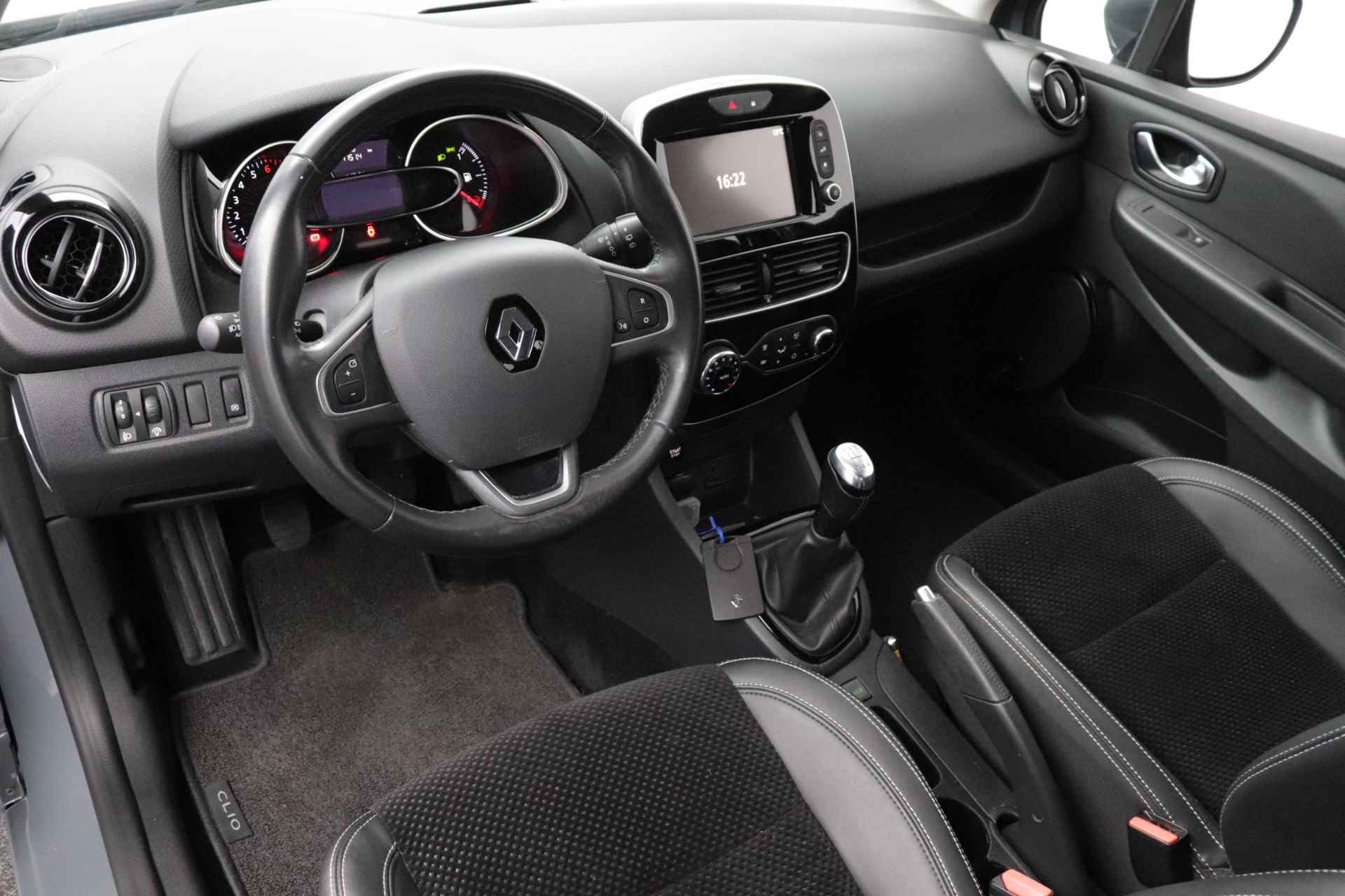 Renault Clio 0.9 TCe Intens Dealer Onderhouden| Key-less Entry| Pack-Parking|  Achteruitrijcamera| LED Koplampen| - 31/41