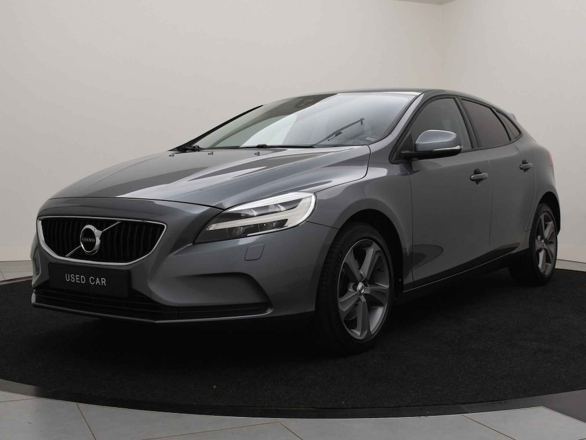 Volvo V40 T3 NORDIC+ FULL-LED NAVI BLUETOOTH STANDKACHEL PARK ASSIST - 2/32