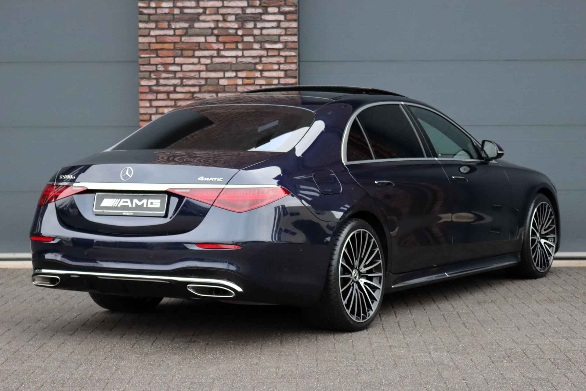 Mercedes-Benz S-Klasse 580 e 4MATIC Lang AMG Line Aut9 | 'Manufaktur' | Airmatic | Chauffeurspakket | Achterasbesturing | Augmented HUD | Distronic+ | Burmester | Exclusief Nappa Leder | 3D-Display | Vlakkenverwarming | Zonweringspakket | - 7/54