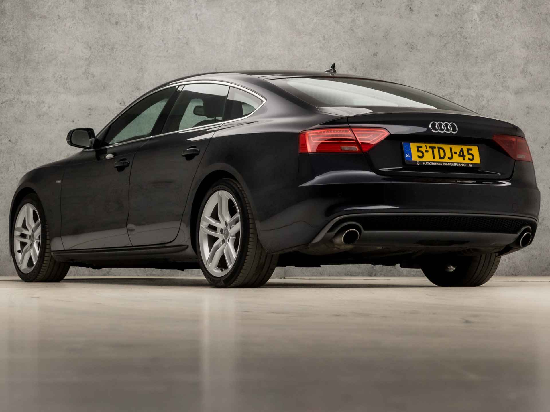 Audi A5 Sportback 1.8 TFSI S-Line Sport 170Pk (2X S-LINE, NAVIGATIE, NAP, STOELVERWARMING, LEDEREN SPORTSTOELEN, ZWART HEMEL, CRUISE, BLUETOOTH, NIEUWE APK, NIEUWSTAAT) - 3/35