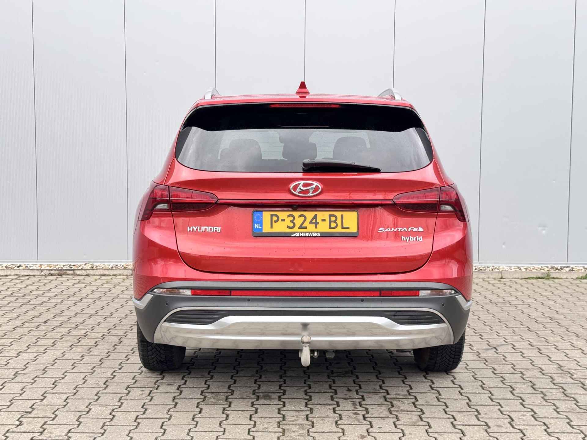 Hyundai Santa Fe 1.6 T-GDI HEV Comfort Smart / Trekhaak - trekgewicht geremd 1650 kg/ Cruise controle adaptief/ Automaat/ Stoelverwarming/ Ledere bekleding/ - 30/32