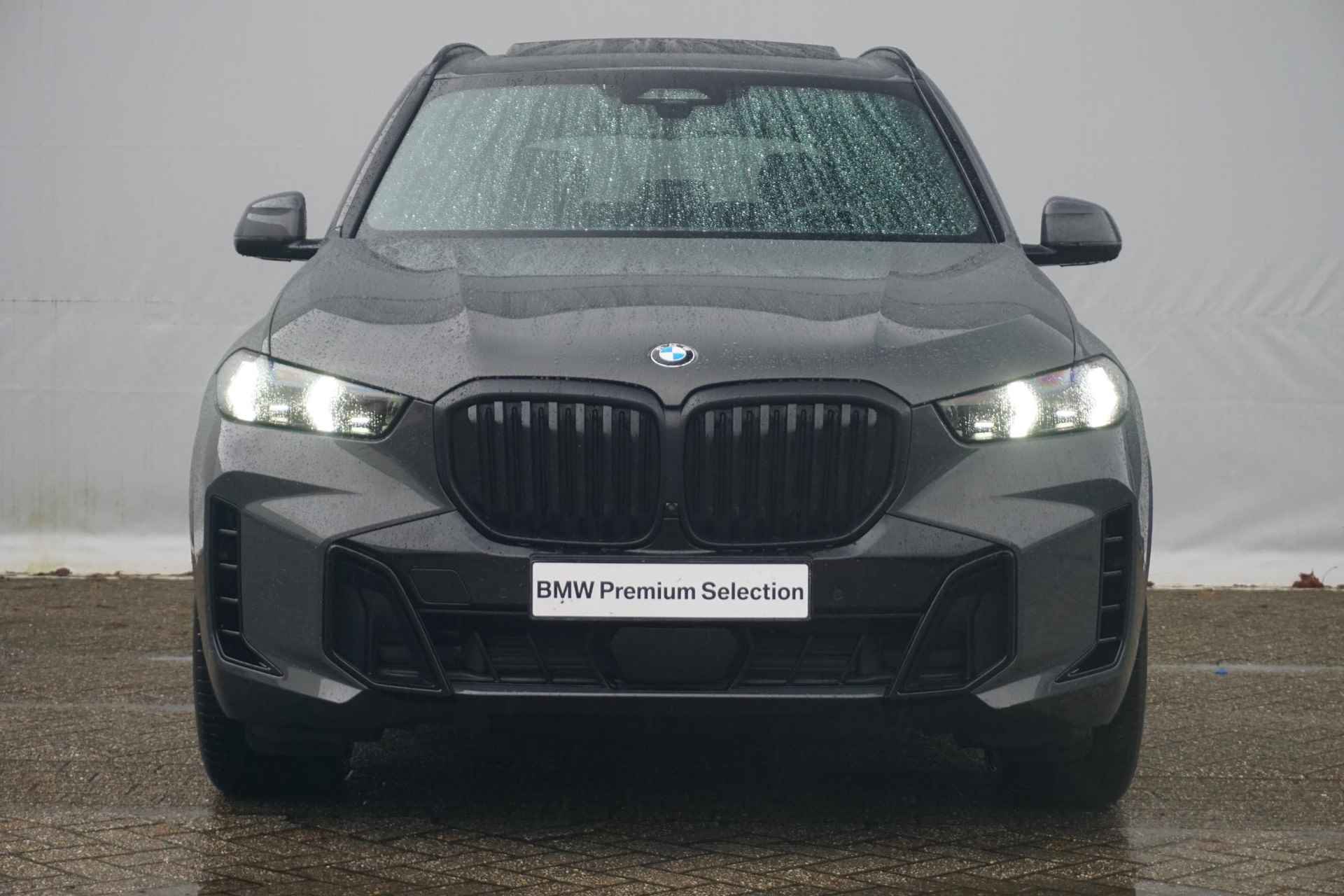 BMW X5 xDrive30d M Sport Pro / Travel Pack / Comfort Acces / Trekhaak / Panorama Dak / Harman Kardon / Driving Assistant Professional - 4/41