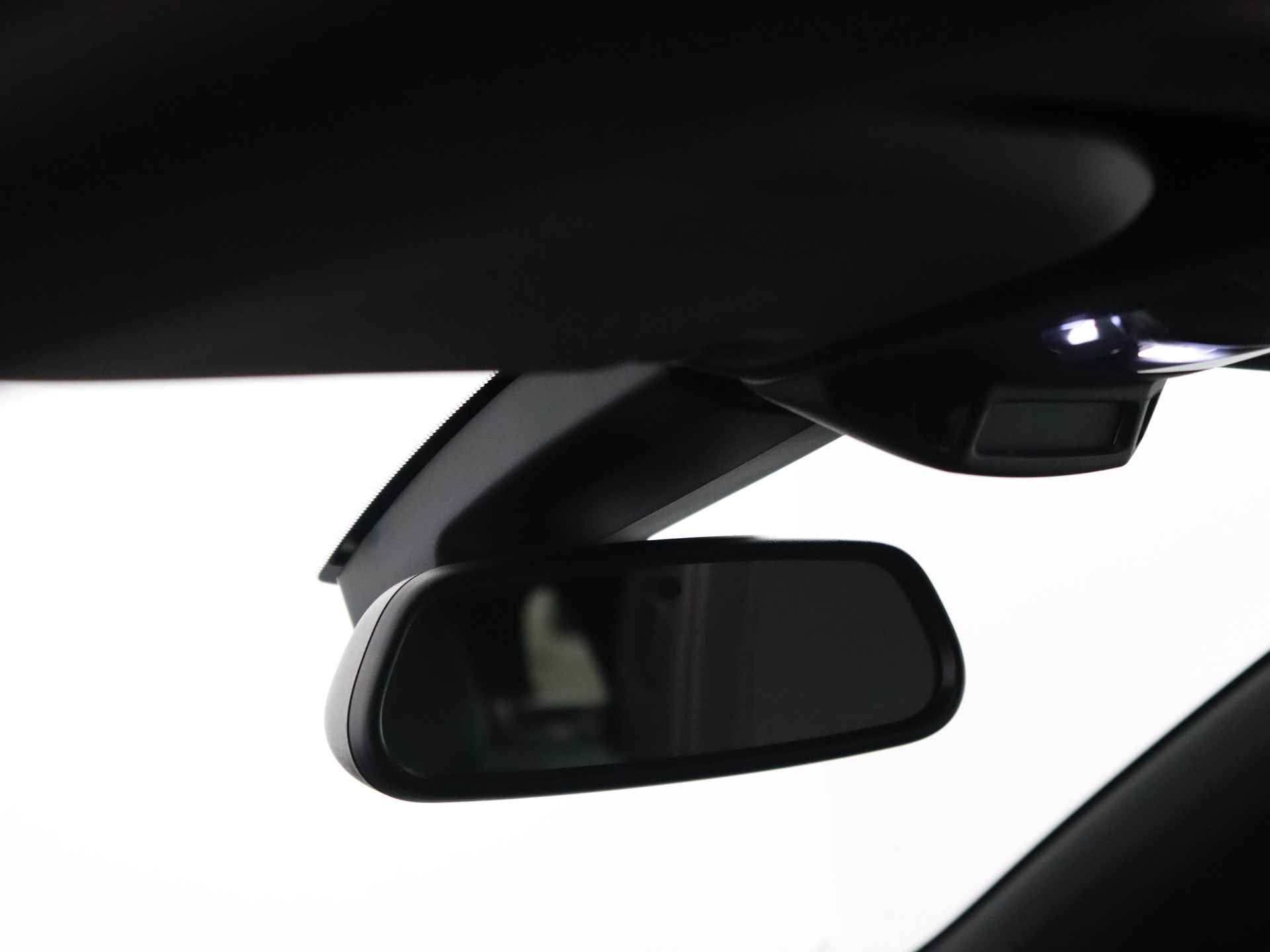 Peugeot 508 SW 1.6 HYbrid Allure | Adapt. Cruise Control | Panoramadak | Camera | Stoelverwarming | - 26/39