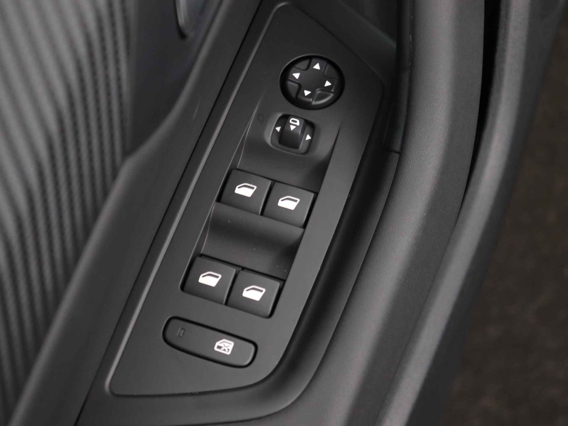 Peugeot 508 SW 1.6 HYbrid Allure | Adapt. Cruise Control | Panoramadak | Camera | Stoelverwarming | - 27/39
