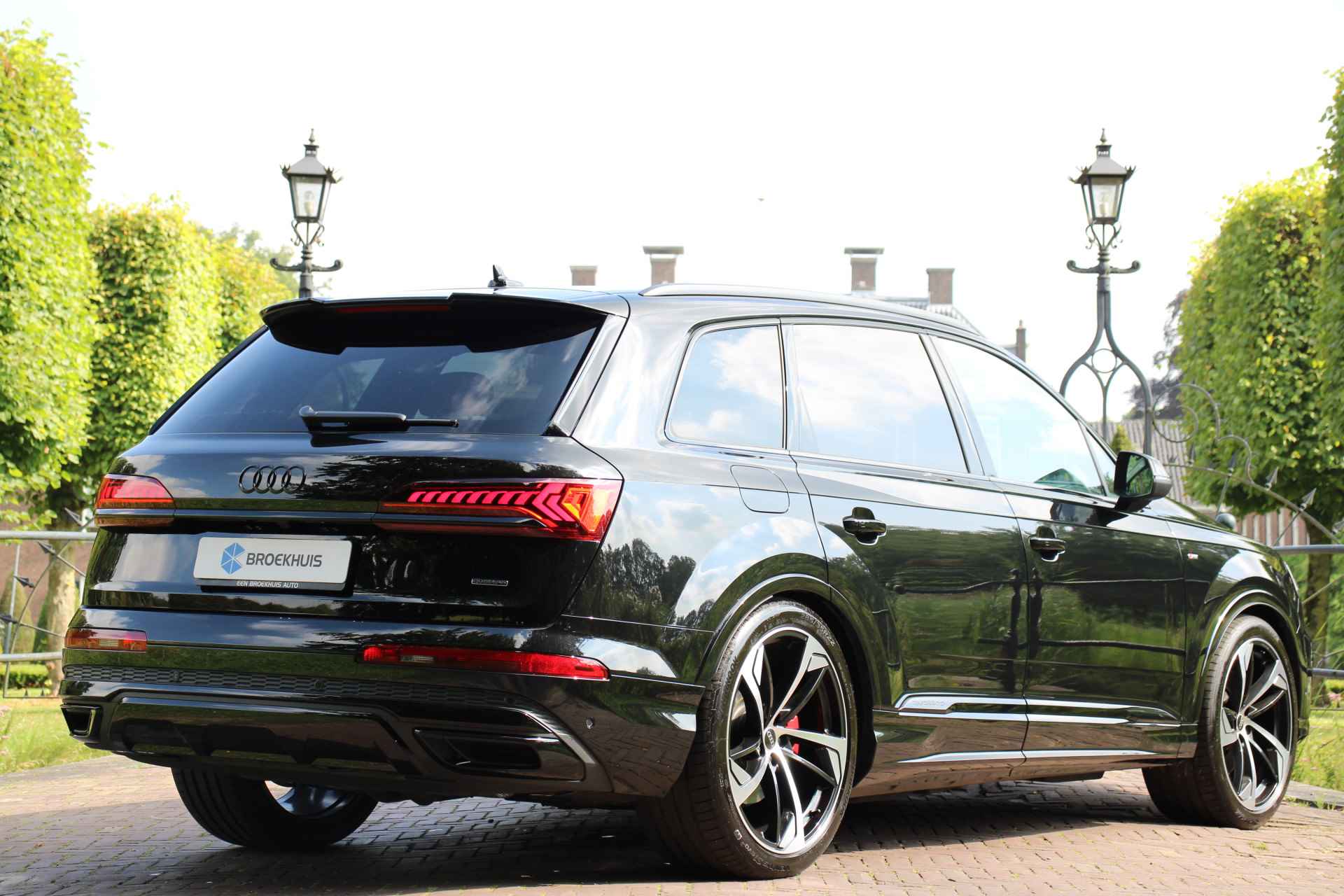 Audi Q7 60 TFSI E HYBRID QUATTRO S-LINE | LUCHTVERING | EL. TREKHAAK | ADAPTIVE CRUISE | LEDER | FULL LED | CAMERA | EL. ACHTEKLEP | PER - 4/55