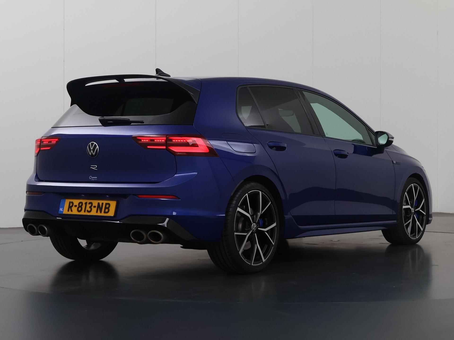 Volkswagen Golf 2.0 TSI R 4Motion | Performance Uitvoering | 320pk | Camera | IQ Led/Matrix | Sportstoelen | Navigatie | Adaptief onderstel | Apple CarPlay/Android Auto | Stuurverwarming | - 3/54