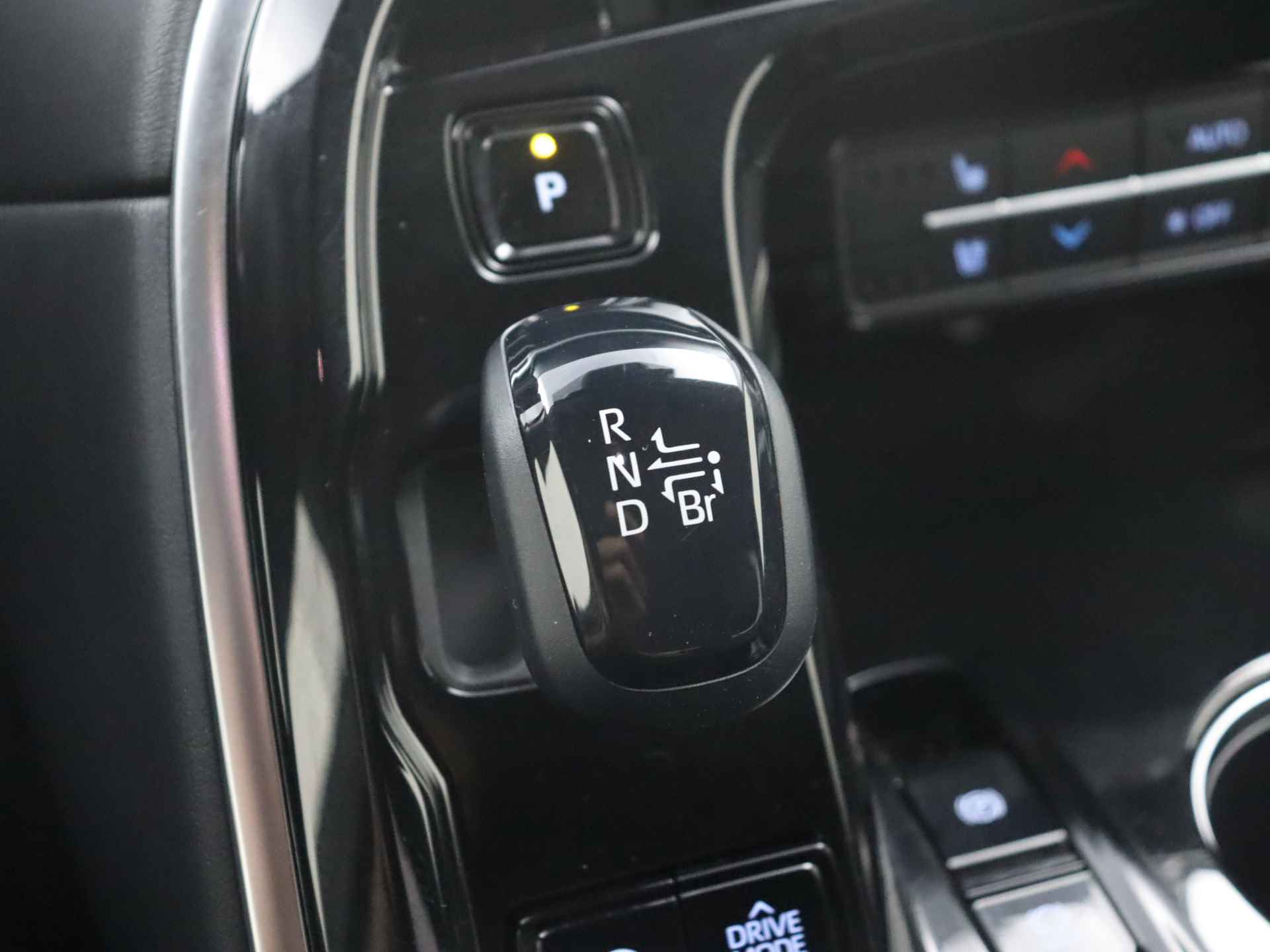 Toyota Mirai Prestige | Leder | Navigatie | Bluetooth | - 10/34