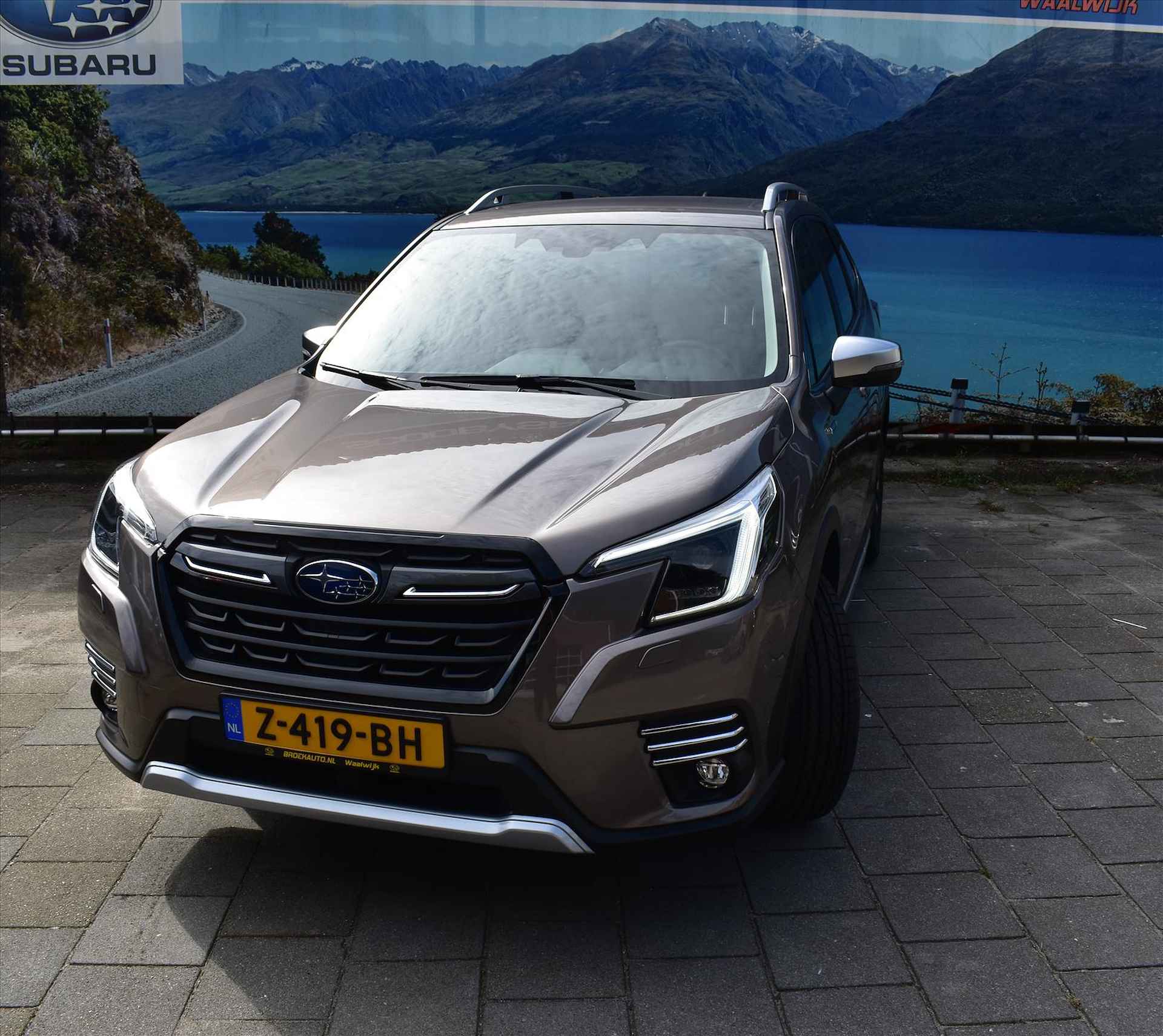 Subaru Forester 2.0i e-BOXER  MHEV CVT Luxury - 3/55