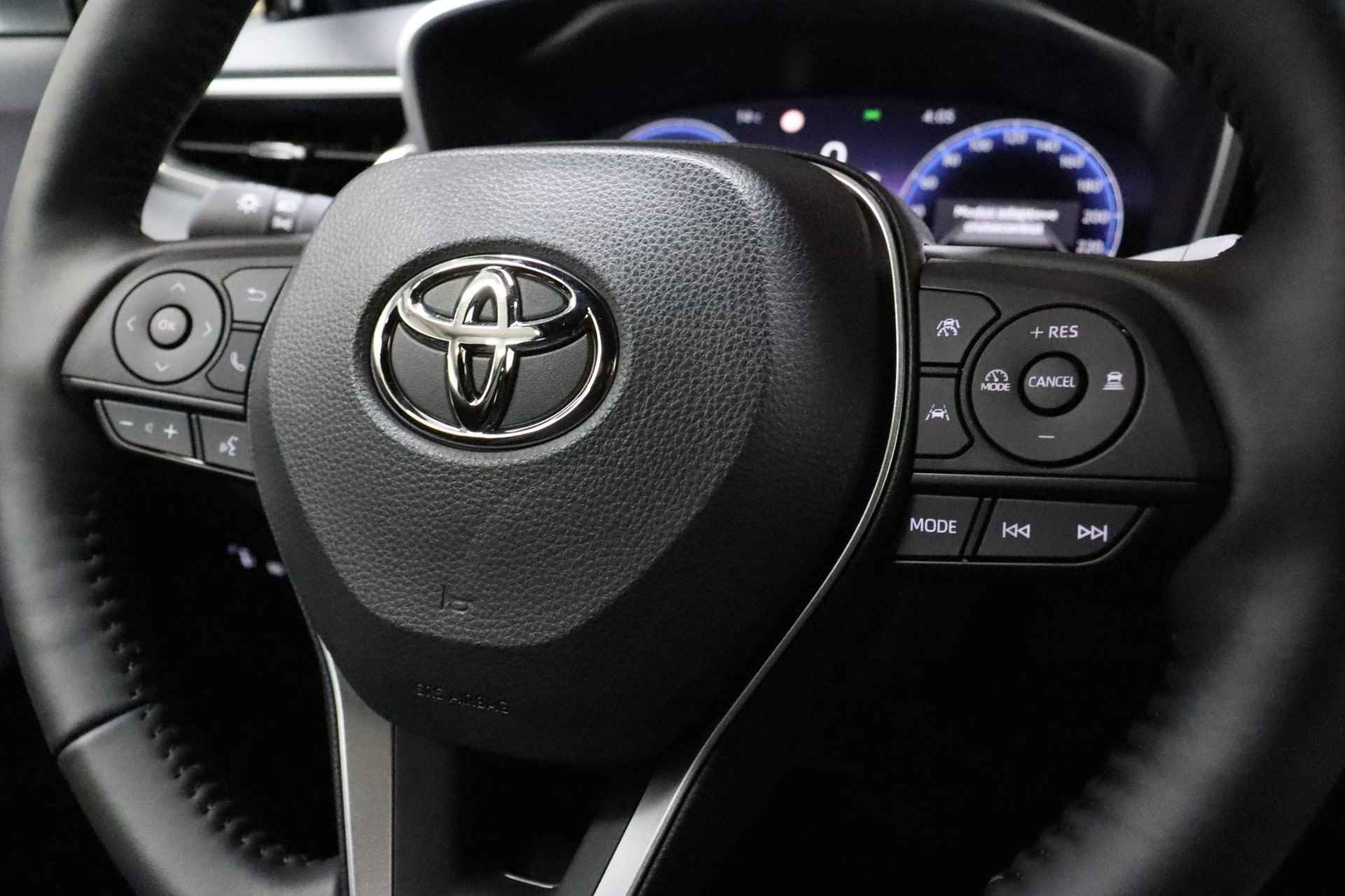 Toyota Corolla Cross 2.0 High Power Hybrid Style | Direct leverbaar | Dodehoekdetectie | Parkeersensoren | Elek. bedienbare achterklep - 21/29