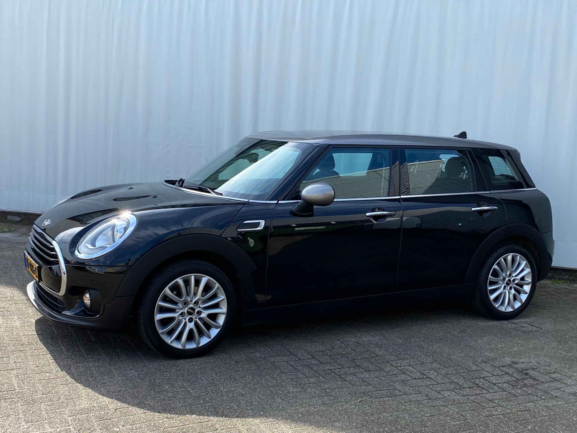 MINI Clubman 1.5 Cooper Business / Navig./Trk.hk - 3/26