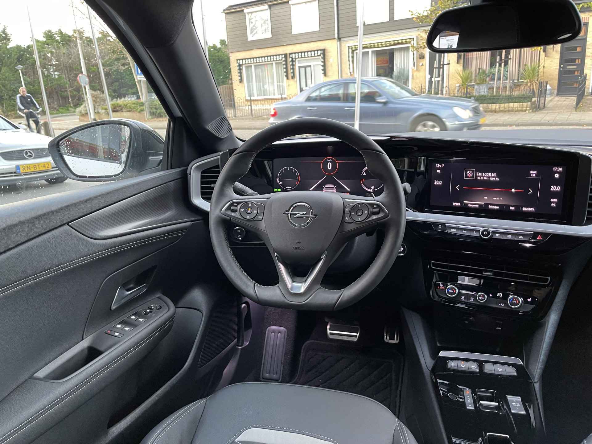 Opel Mokka 1.2 Turbo Ultimate Automaat/Leder Alcantara/Stoel en stuurverwarming. - 35/50