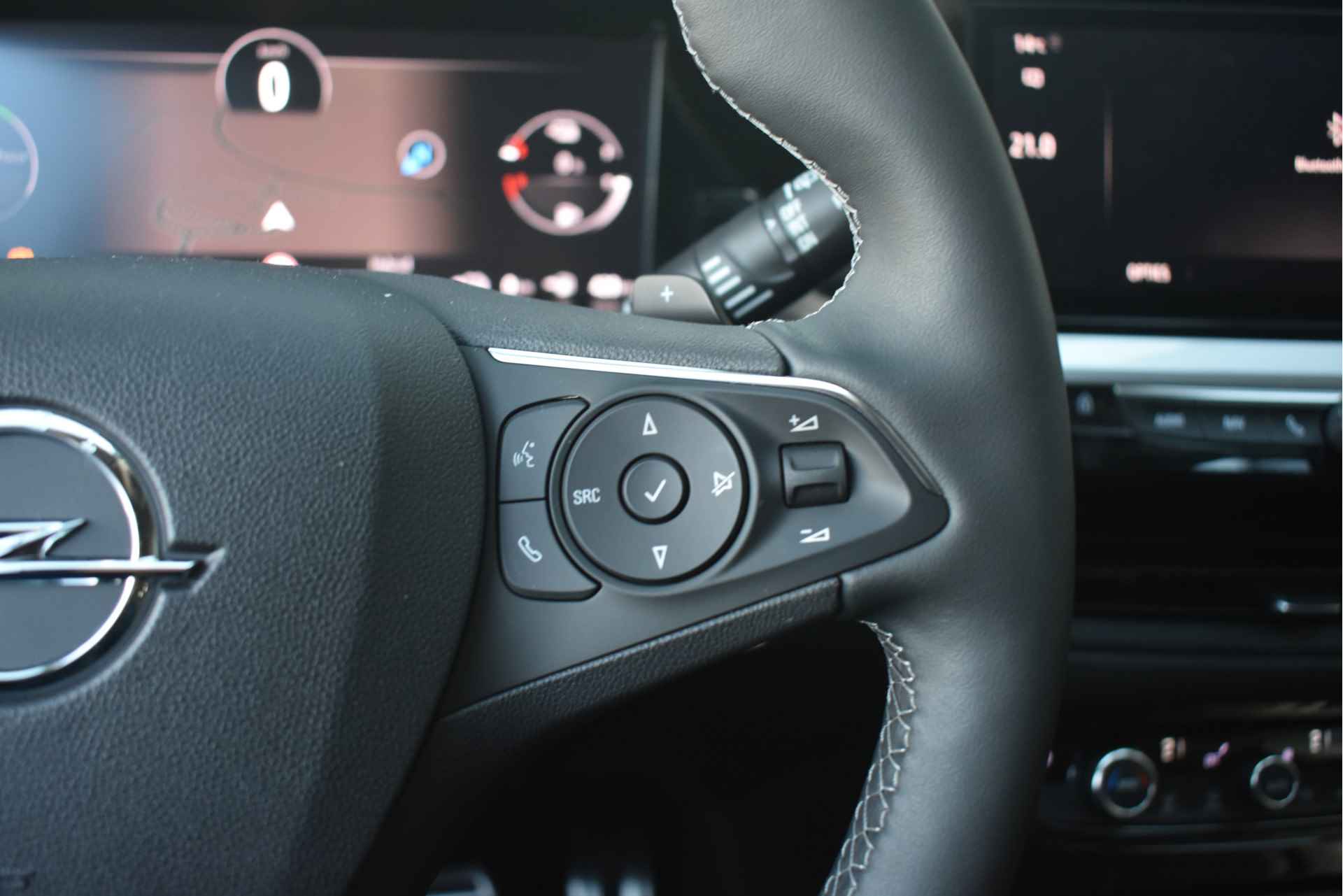Opel Grandland 1.6 Turbo Hybrid Level 3 225pk | DEMO-DEAL! | LED-Pixel | Alcantara | Comfortstoelen | Stoelverwarming | Camera | Adaptive Cruis - 18/47