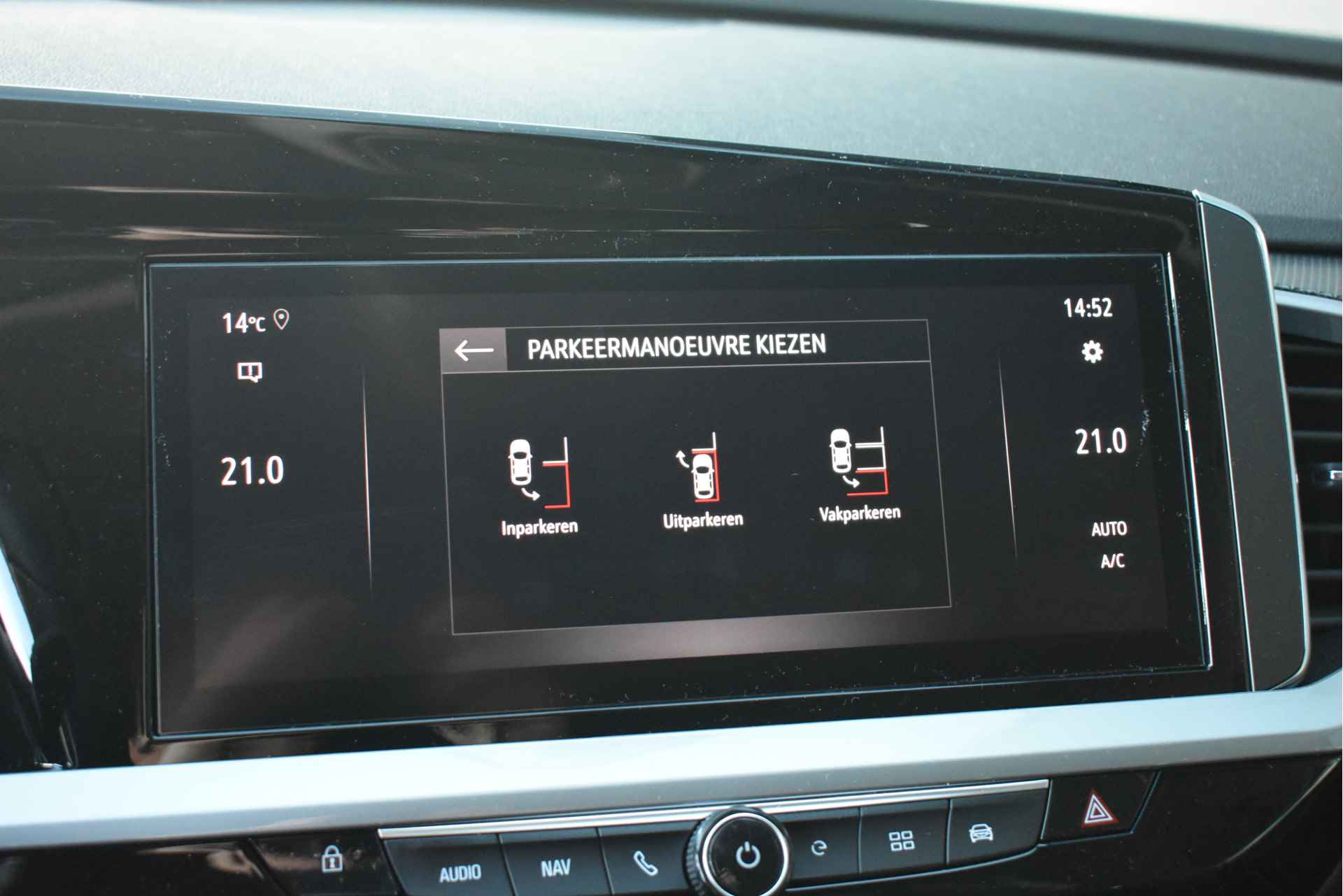 Opel Grandland 1.6 Turbo Hybrid Level 3 225pk | DEMO-DEAL! | LED-Pixel | Alcantara | Comfortstoelen | Stoelverwarming | Camera | Adaptive Cruis - 28/47
