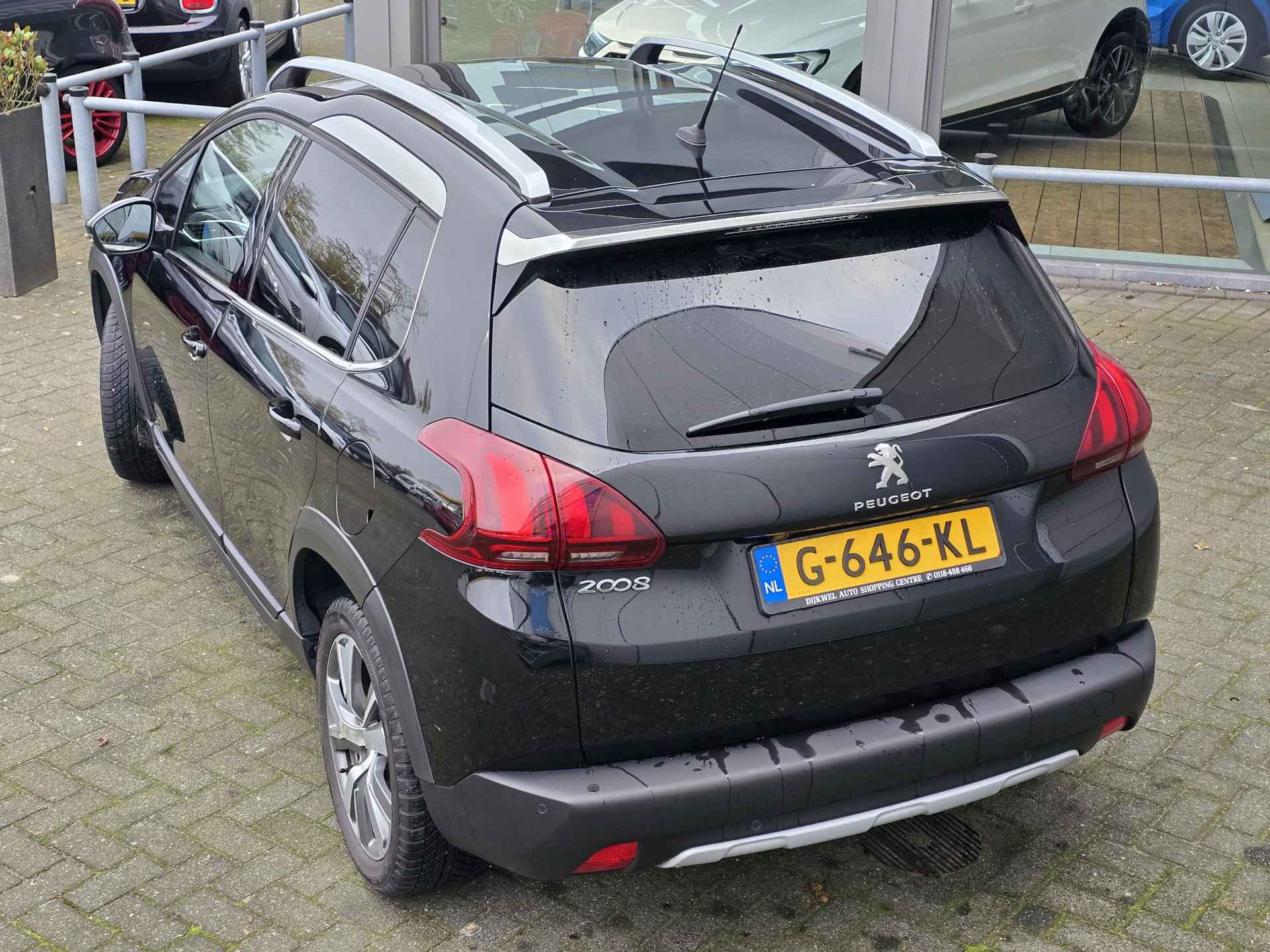 Peugeot 2008 1.2 PureTech Allure Automaat - 3/28