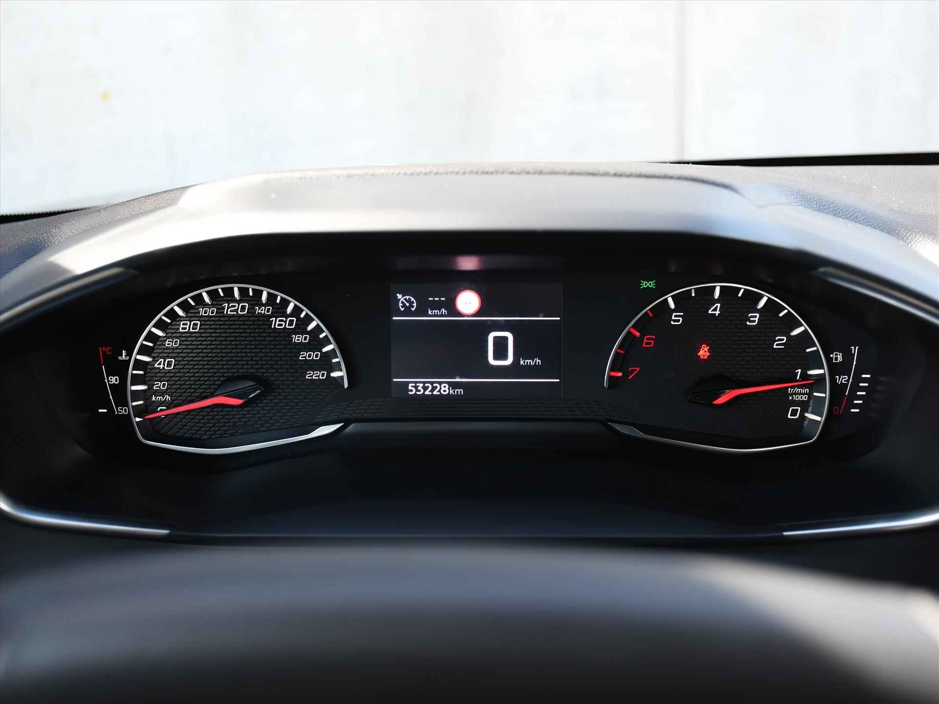 Peugeot 208 Active Pack 1.2 PureTech 75pk NAVI | CRUISE | APPLE CARPLAY | PRIVACY GLASS | 16''LM | DAB | USB | LANE ASSIST - 13/29