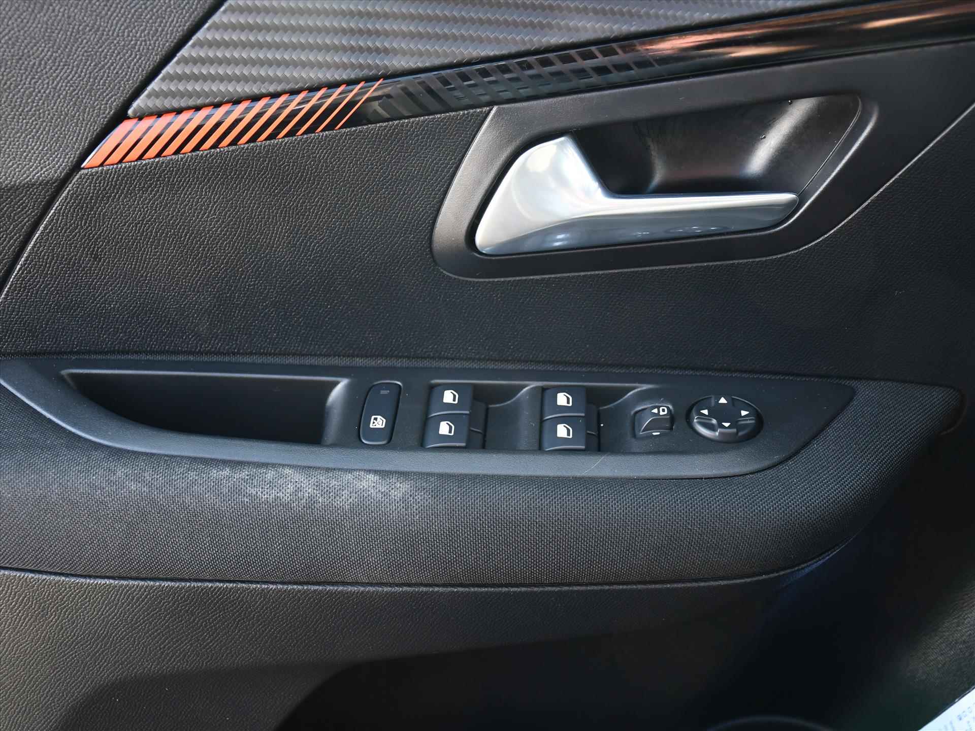Peugeot 208 Active Pack 1.2 PureTech 75pk NAVI | CRUISE | APPLE CARPLAY | PRIVACY GLASS | 16''LM | DAB | USB | LANE ASSIST - 26/29