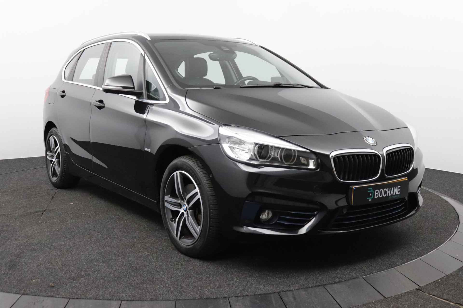 BMW 2-serie Active Tourer 218i Corporate Lease High Executive | Sport-Line | M-Stuurwiel | Lederen Bekleding | Stoel Verwarming| Achteruitrijcamera | Dealeronderhouden | - 6/54