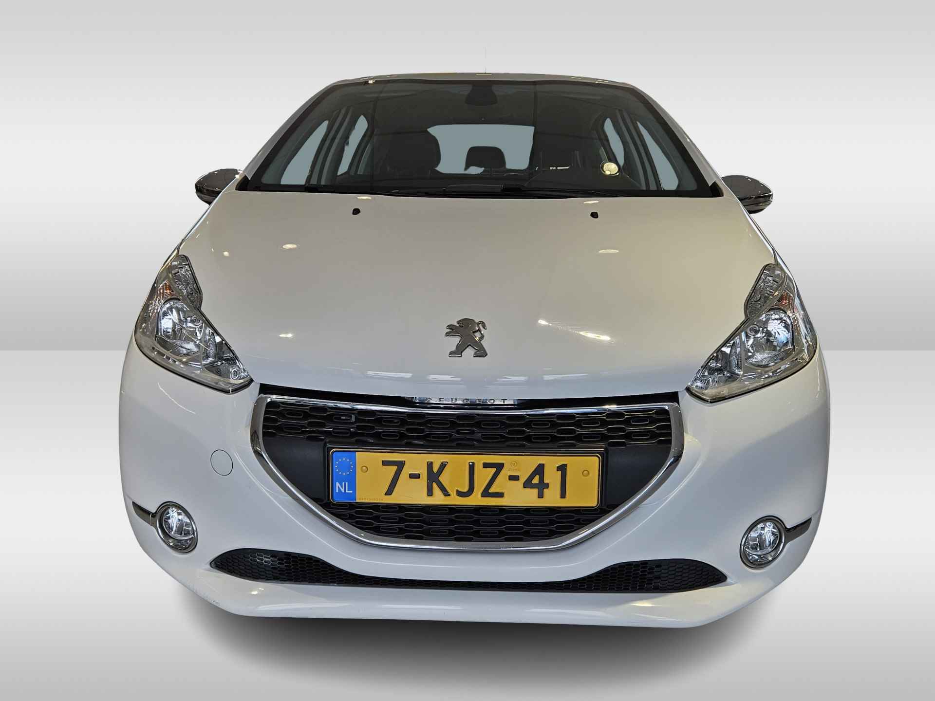 Peugeot 208 1.2 VTi Urban Soul | Navigatie | Climate Control | Cruise Control | Parkeersensoren | Dealer Onderhouden !! - 14/40