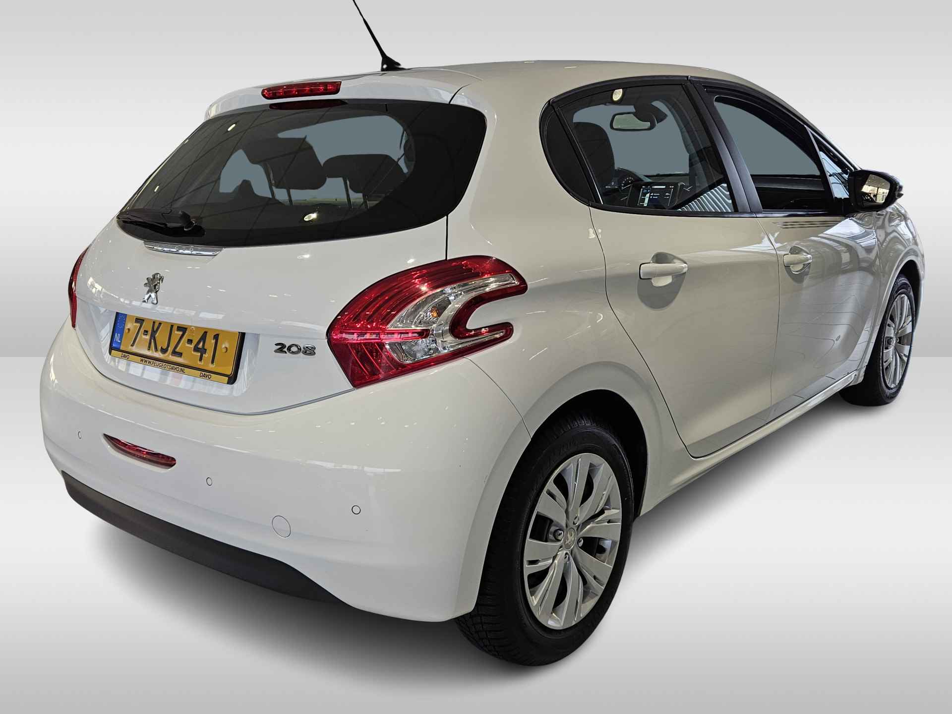 Peugeot 208 1.2 VTi Urban Soul | Navigatie | Climate Control | Cruise Control | Parkeersensoren | Dealer Onderhouden !! - 39/40