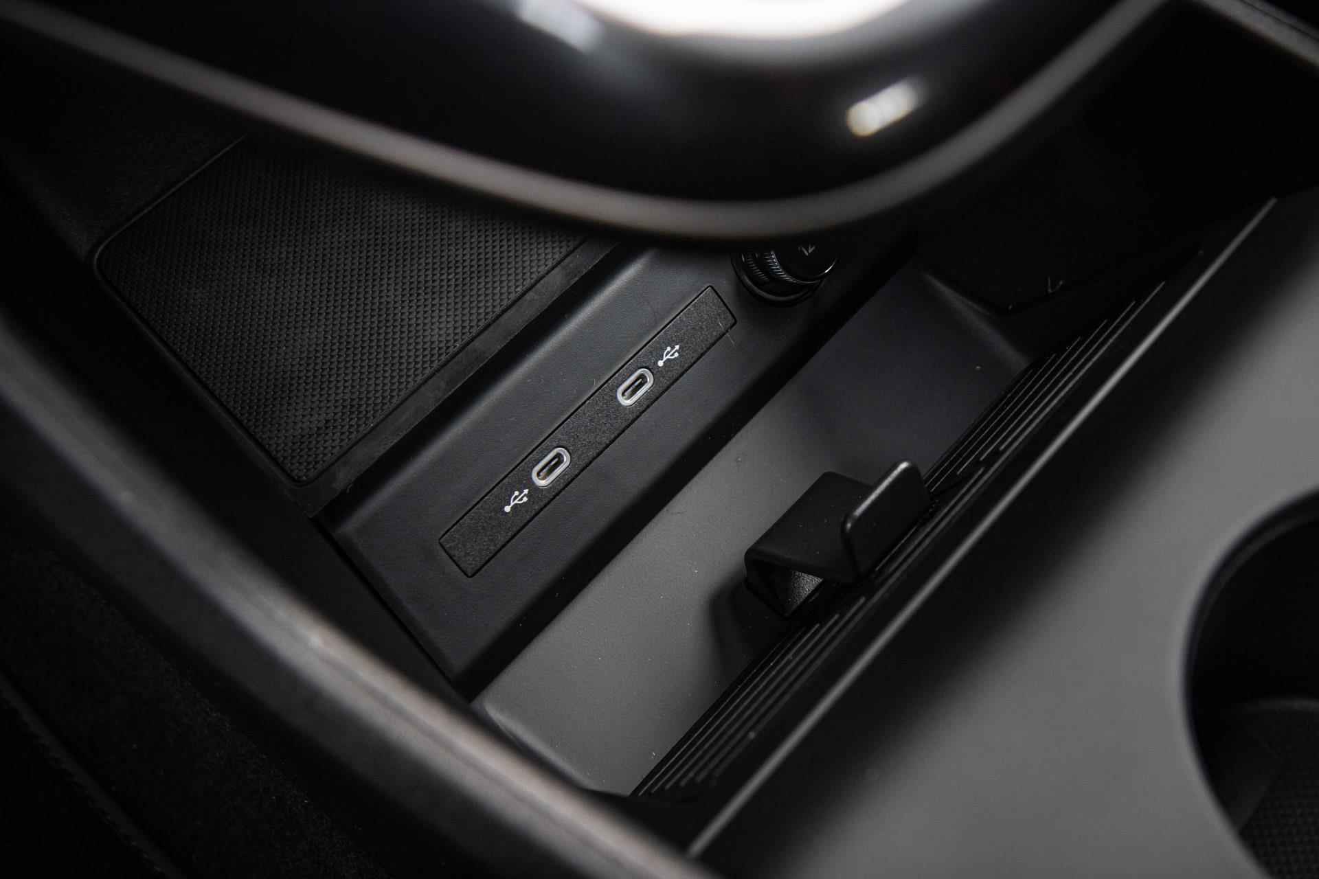 Audi Q4 e-tron 45 286pk S Edition 82kWh | Stoel-/Stuurverwarming | 20" Velgen - 35/50